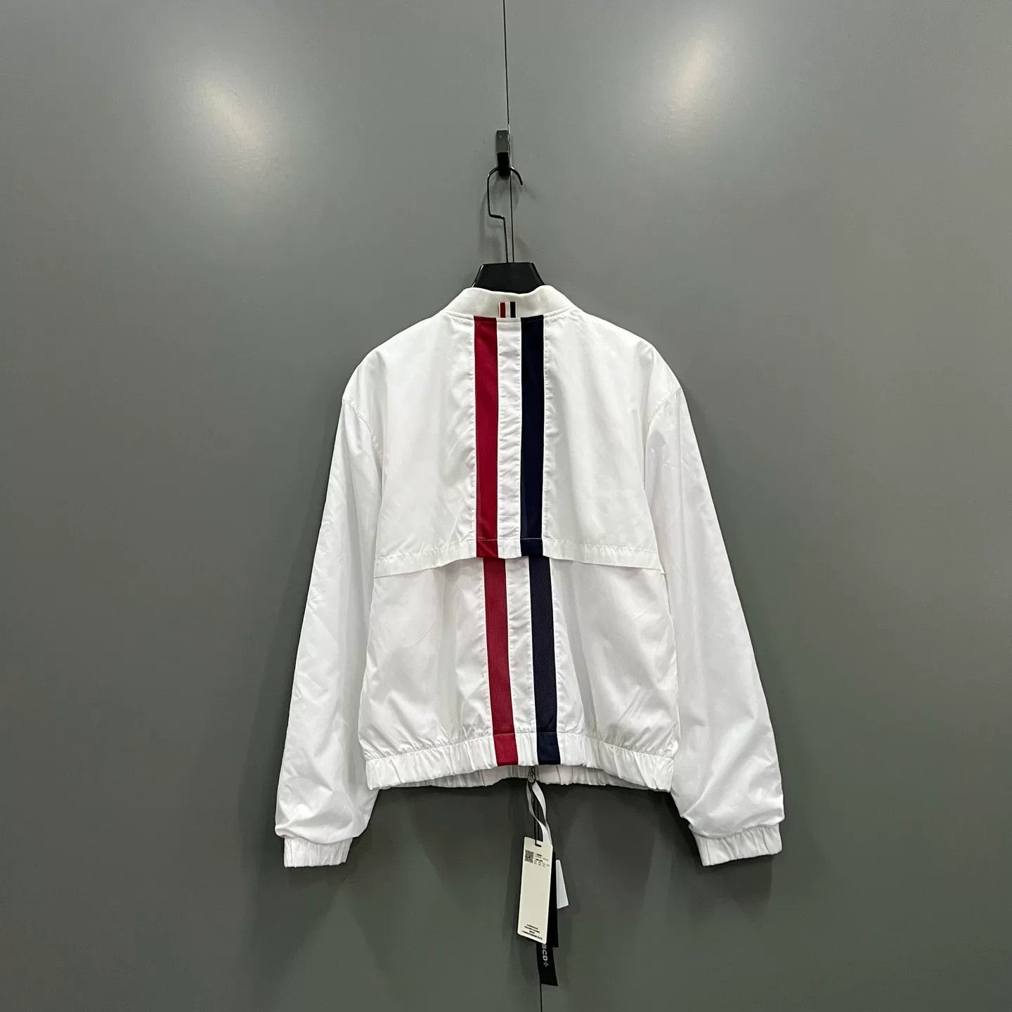 Thom Browne Thom Browne Tri-Stripe Zip-Up Jacket Size 4 Size US XL / EU 56 / 4 - 3 Thumbnail
