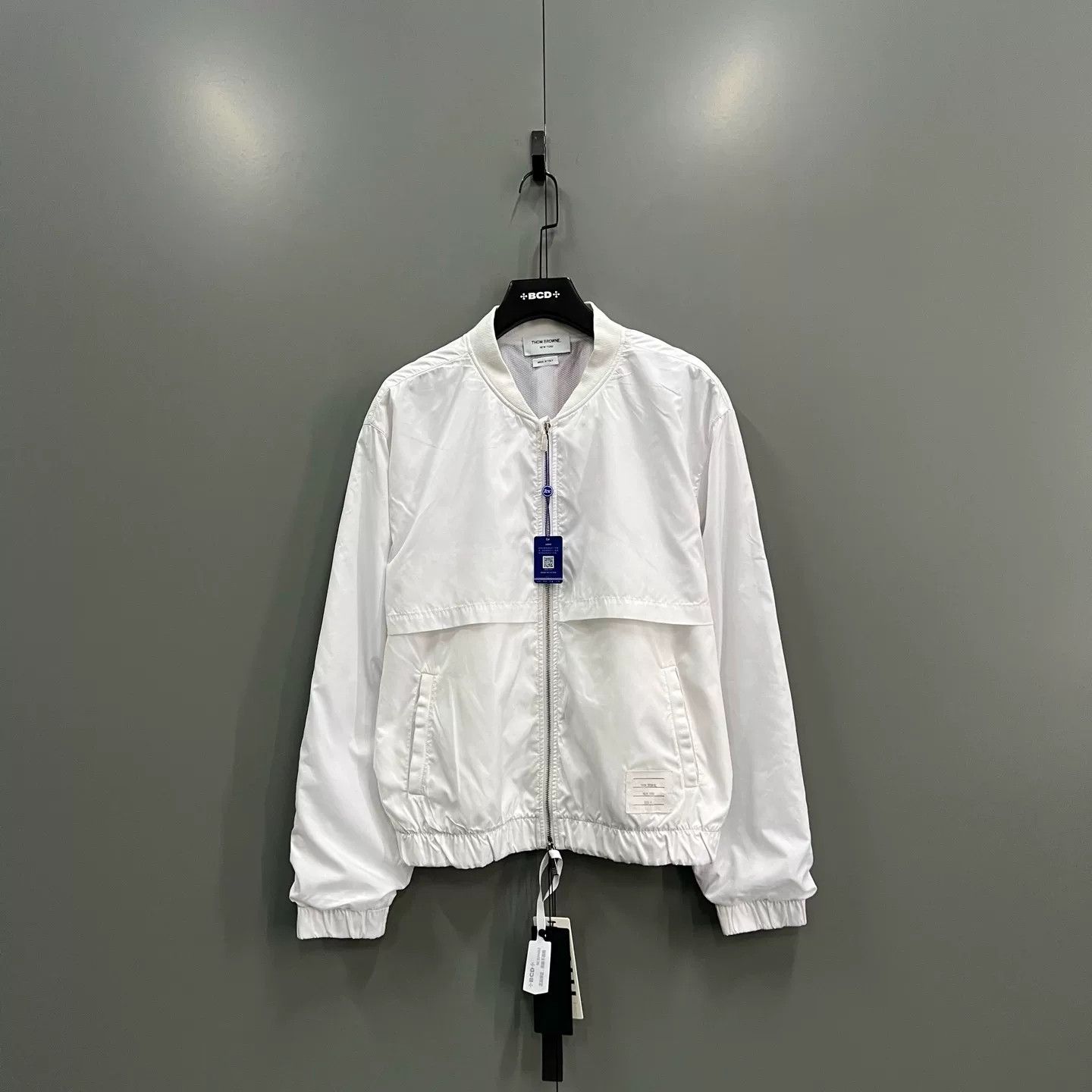 Thom Browne Thom Browne Tri-Stripe Zip-Up Jacket Size 4 Size US XL / EU 56 / 4 - 2 Thumbnail