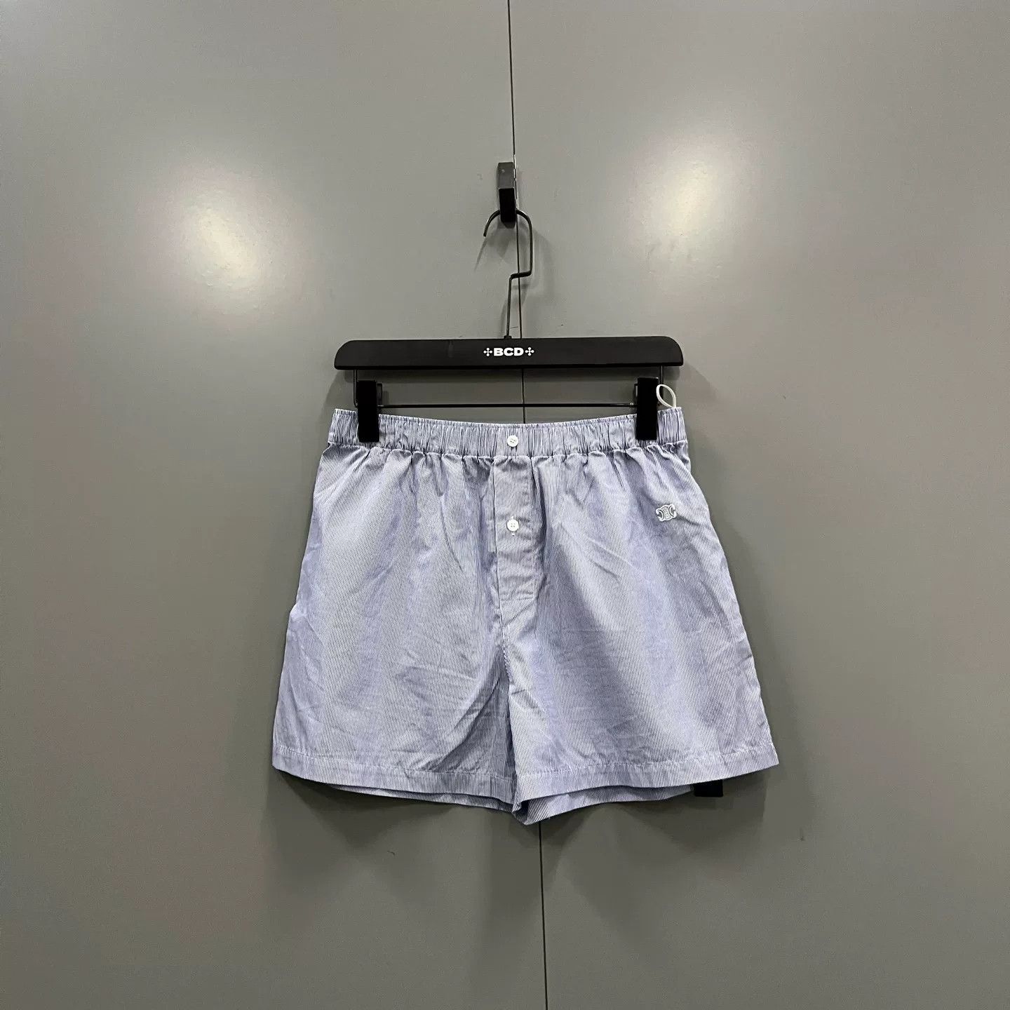Celine Celine Striped Embroidery Shorts Size 36 Size 26" / US 2 / IT 38 - 2 Thumbnail