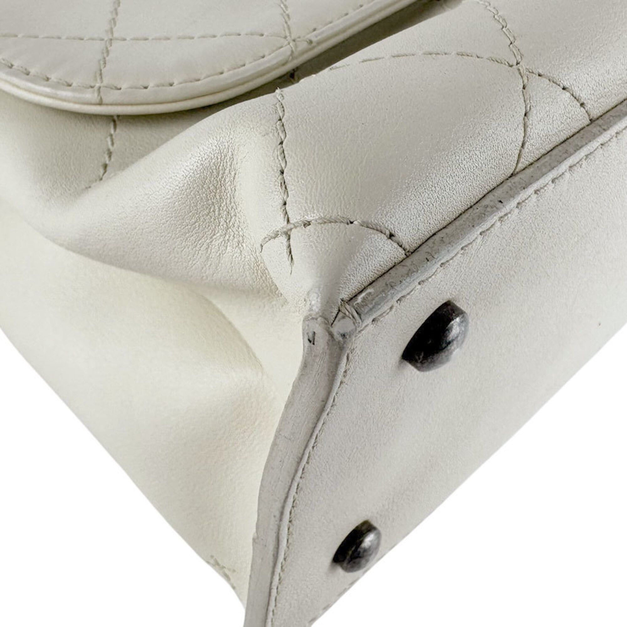 Chanel Chanel Handbag Shoulder Bag Leather Metal Ivory Women's z9583 Size ONE SIZE - 8 Thumbnail