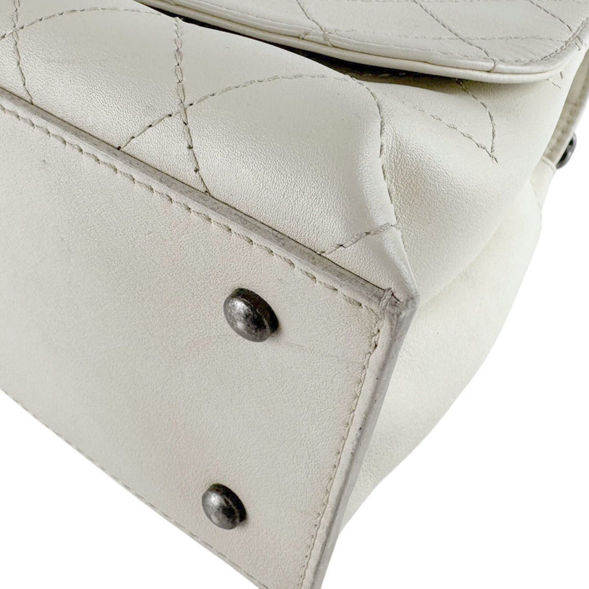 Chanel Chanel Handbag Shoulder Bag Leather Metal Ivory Women's z9583 Size ONE SIZE - 9 Thumbnail