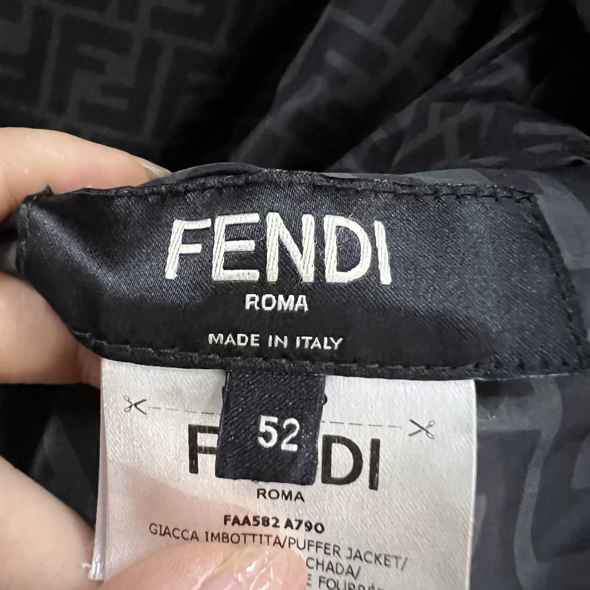 Fendi Fendi Reversible FF Zucca Puffer Jacket 52 Size US L / EU 52-54 / 3 - 5 Thumbnail
