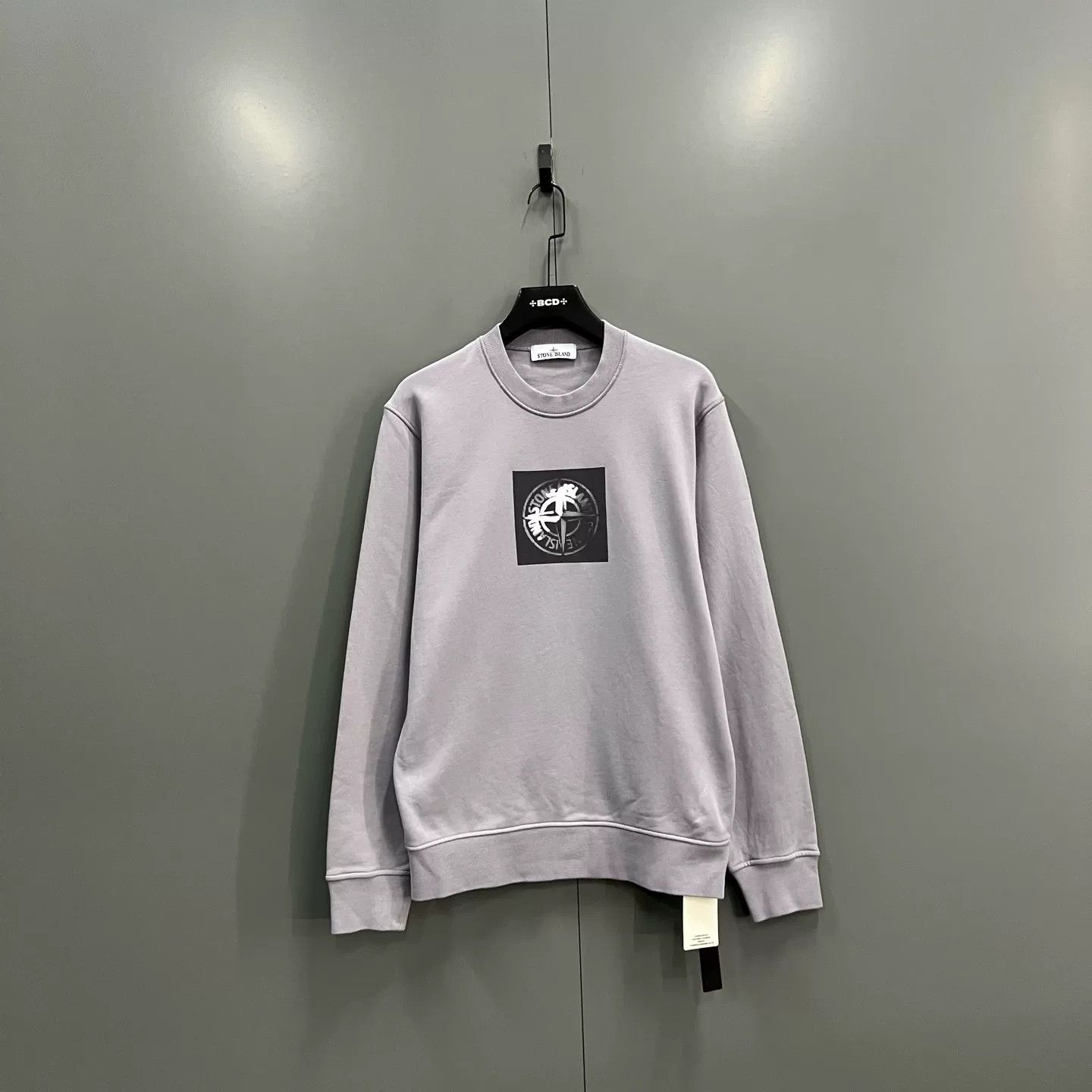 Stone Island Stone Island Compass Graphic Logo Sweatshirt L Size US L / EU 52-54 / 3 - 2 Thumbnail