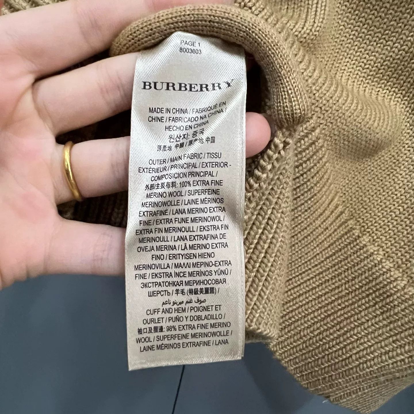 Burberry Burberry Check Jacquard Merino Wool Sweater M Size M / US 6-8 / IT 42-44 - 6 Thumbnail