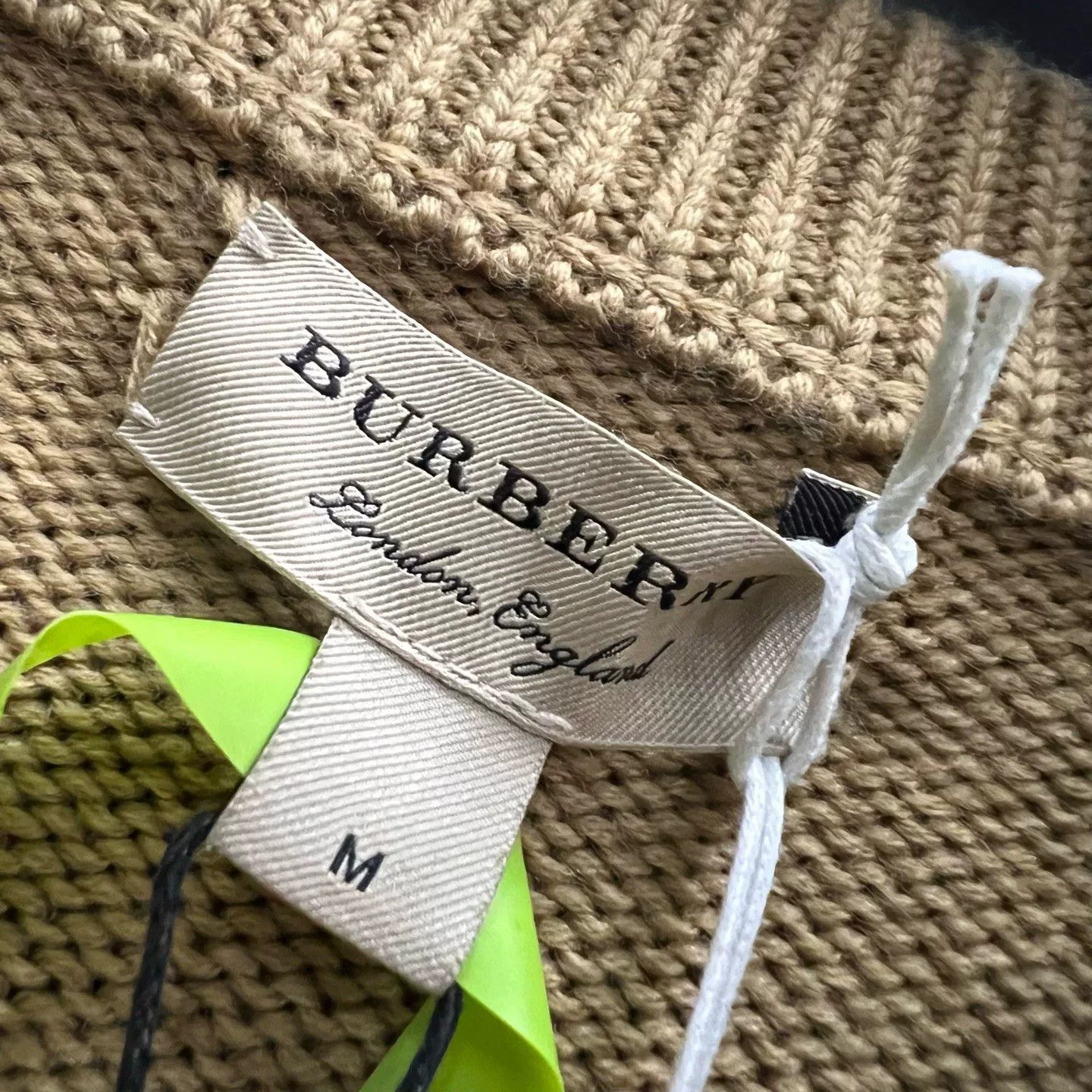 Burberry Burberry Check Jacquard Merino Wool Sweater M Size M / US 6-8 / IT 42-44 - 4 Thumbnail