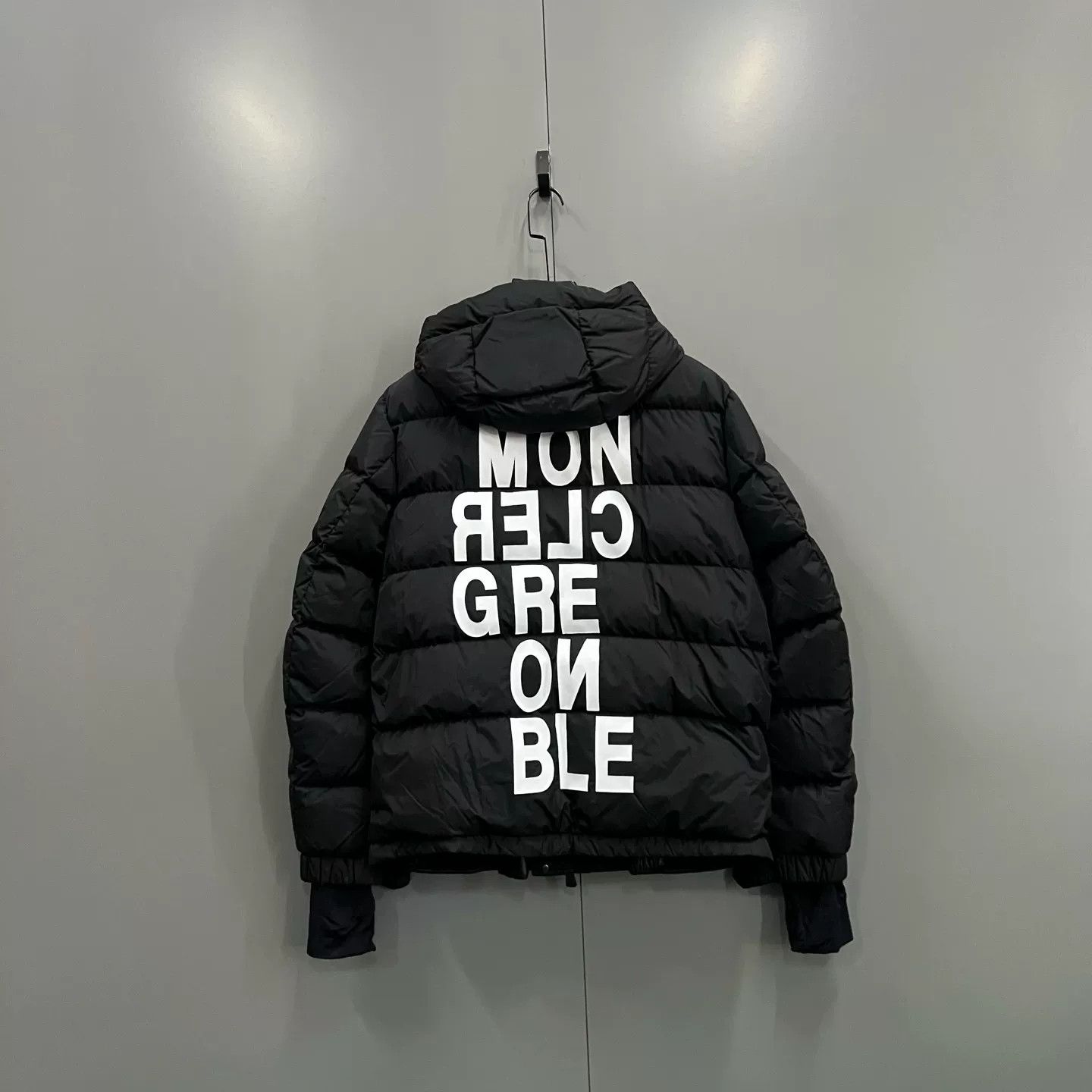 Moncler Moncler Grenoble Back Logo Puffer Jacket Size 2 Size US M / EU 48-50 / 2 - 3 Thumbnail
