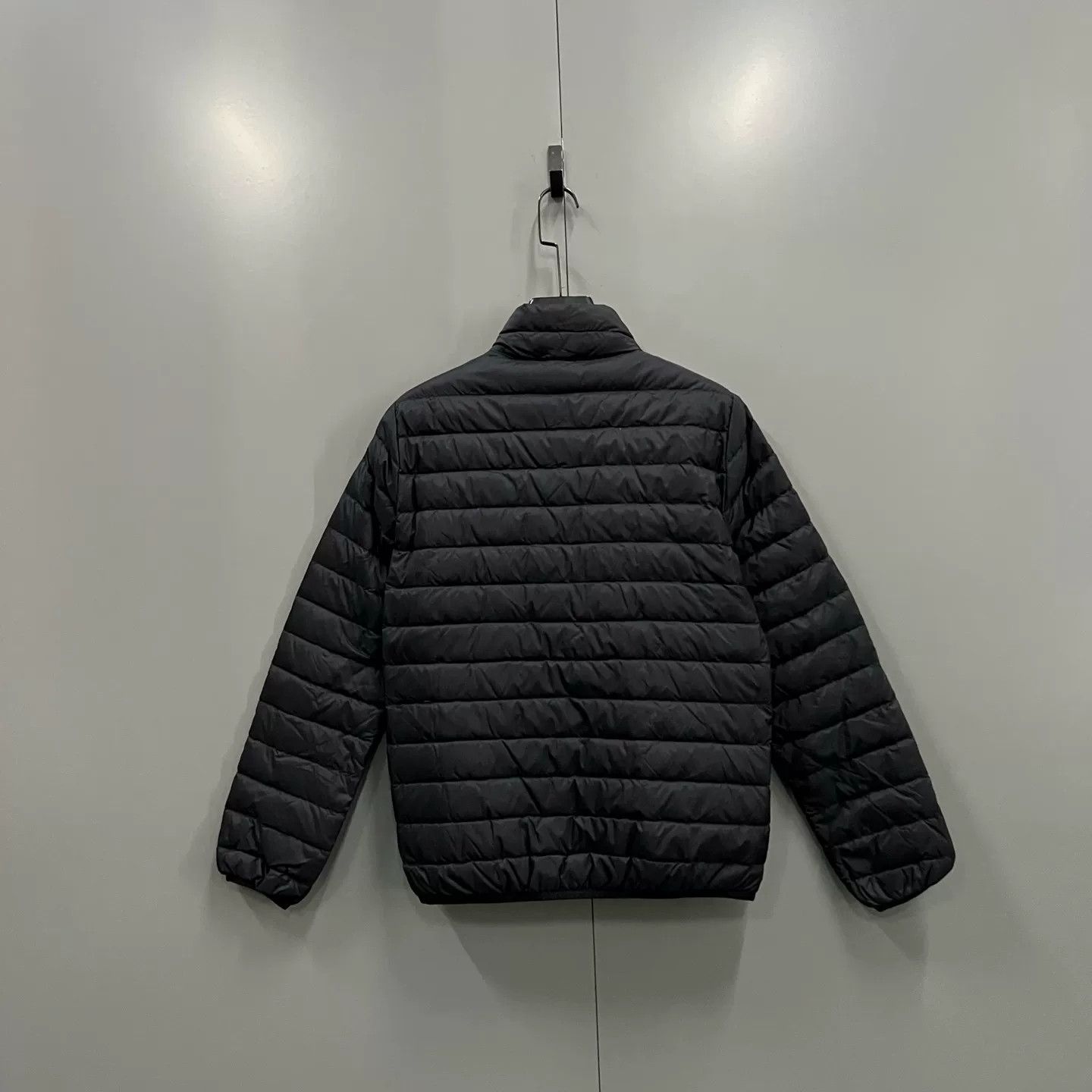 Armani Armani Jeans Quilted Down Puffer Jacket EU 46 Size US S / EU 44-46 / 1 - 3 Thumbnail
