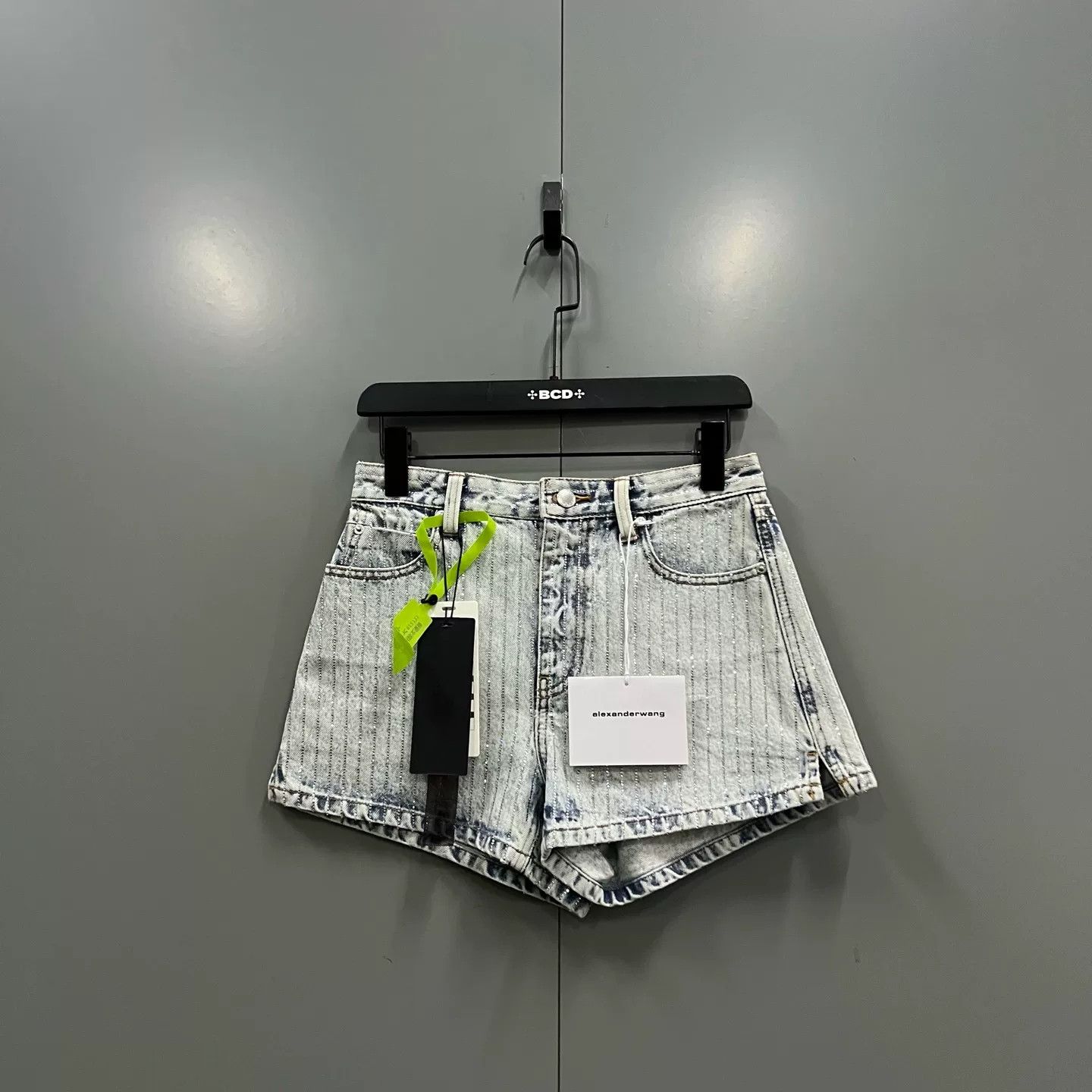 Alexander Wang Alexander Wang Crystal Striped Denim Shorts 24 Size 24" / US 00 / IT 34 - 2 Thumbnail