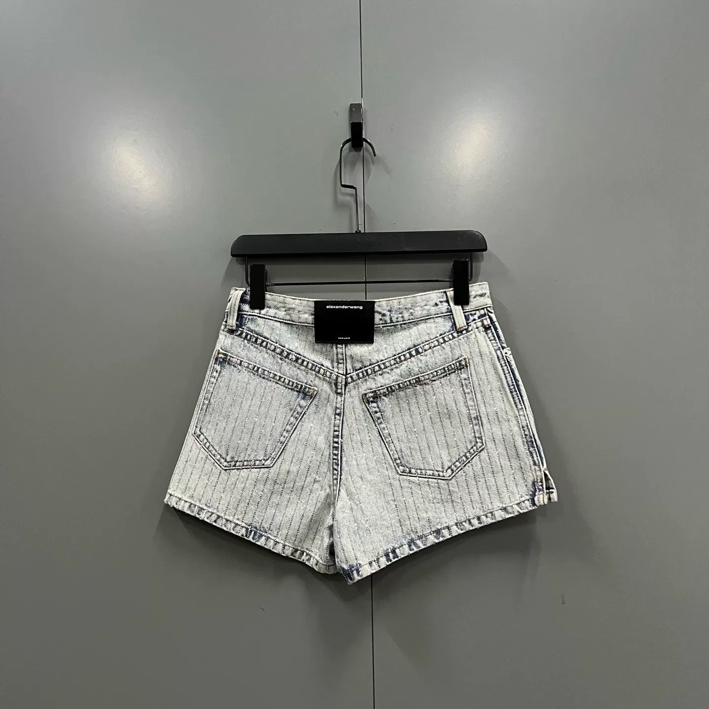 Alexander Wang Alexander Wang Crystal Striped Denim Shorts 24 Size 24" / US 00 / IT 34 - 3 Thumbnail