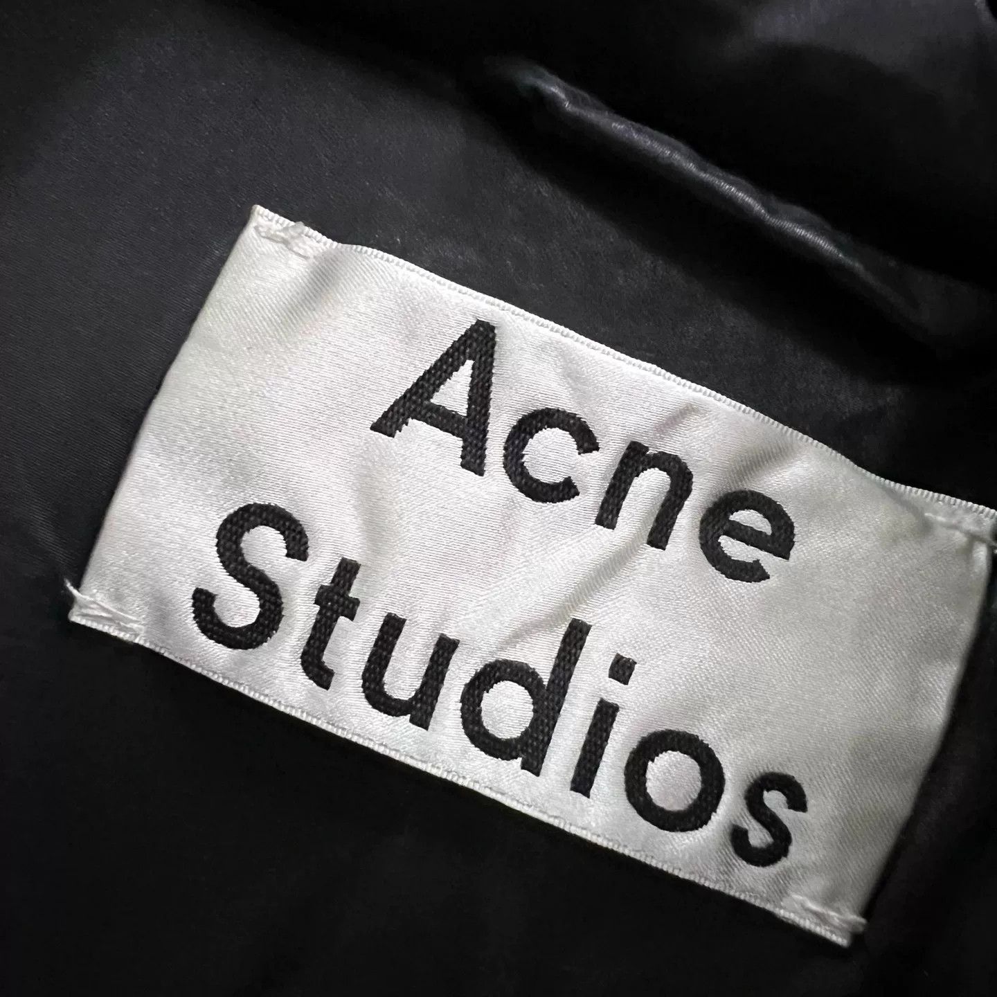 Acne Studios Acne Studios Multi Pocket Down Puffer Jacket Size 52 Size US L / EU 52-54 / 3 - 4 Thumbnail