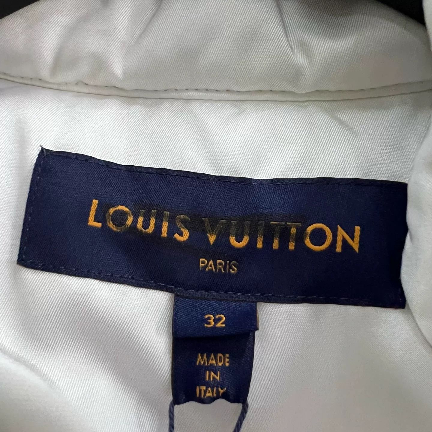 Louis Vuitton Louis Vuitton Monogram Hood Contrast Padded Vest 32 Size XXS / US 00 / IT 34 - 4 Thumbnail