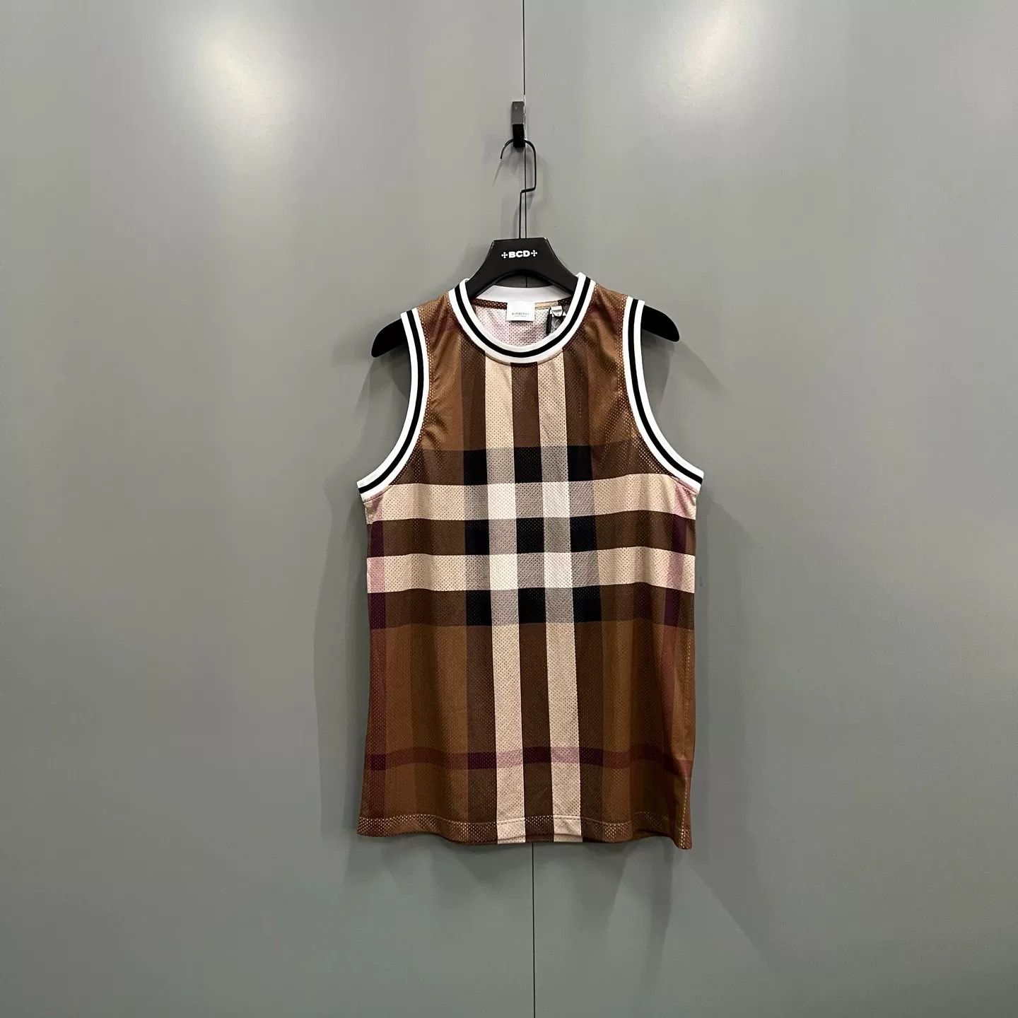 Burberry Burberry Check Mesh Jersey Size S Size US S / EU 44-46 / 1 - 2 Thumbnail