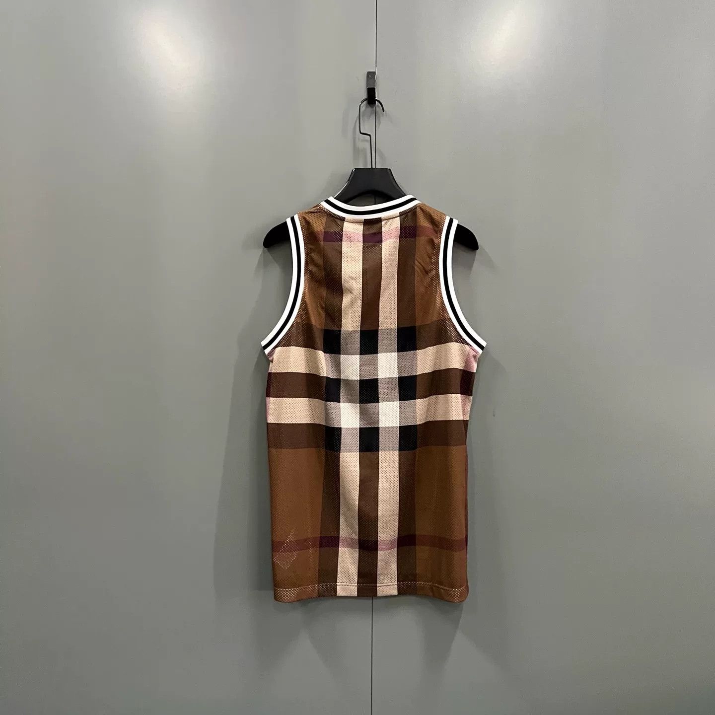 Burberry Burberry Check Mesh Jersey Size S Size US S / EU 44-46 / 1 - 3 Thumbnail