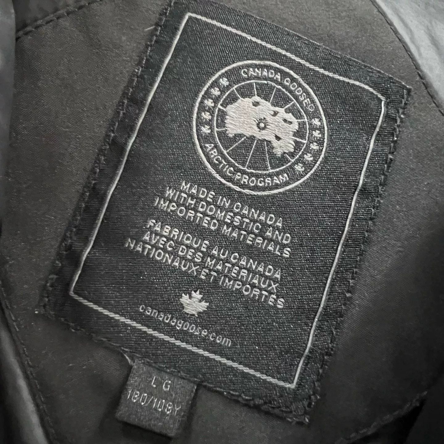 Canada Goose Canada Goose Black Hooded Down Jacket Size L Size US L / EU 52-54 / 3 - 4 Thumbnail