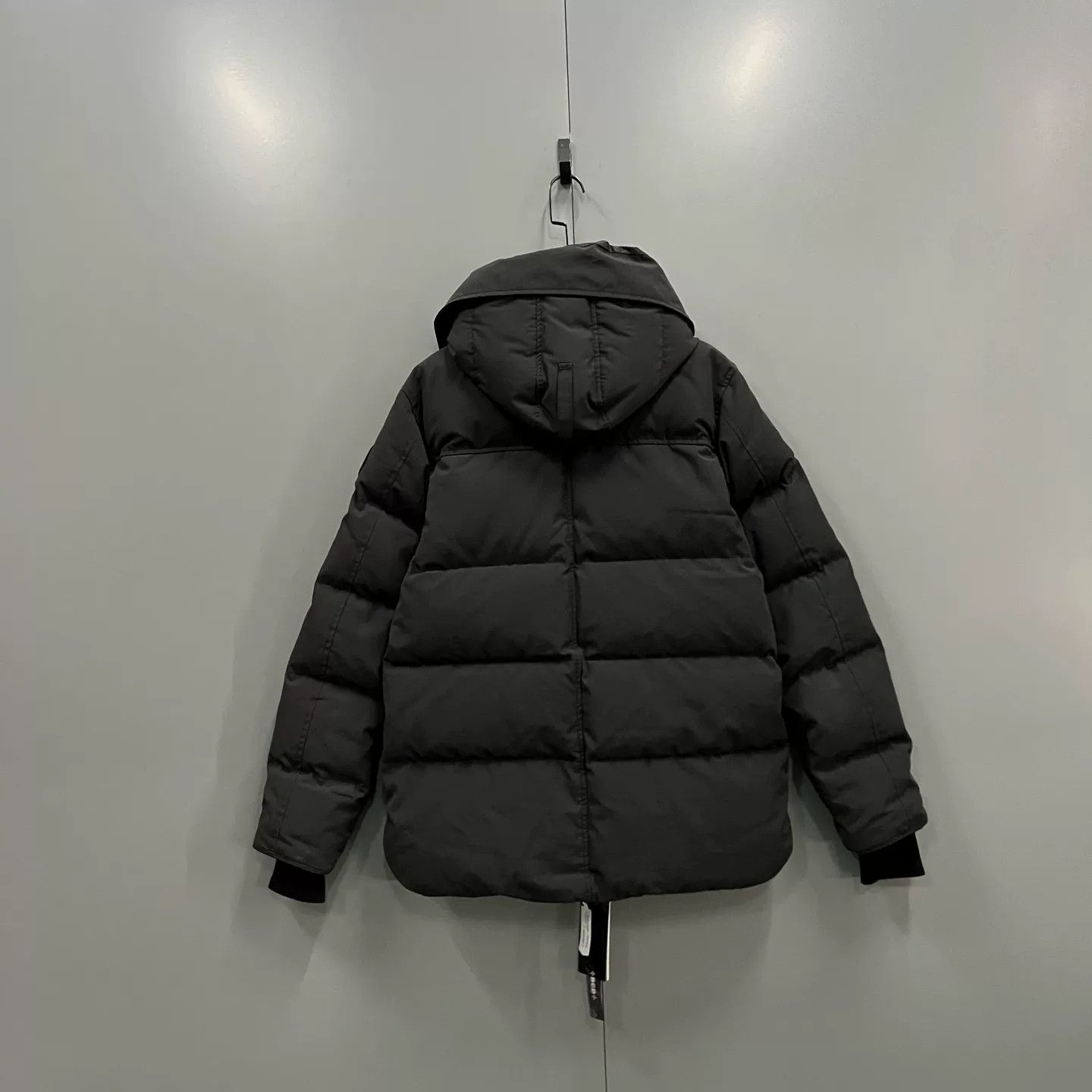Canada Goose Canada Goose Black Hooded Down Jacket Size L Size US L / EU 52-54 / 3 - 3 Thumbnail