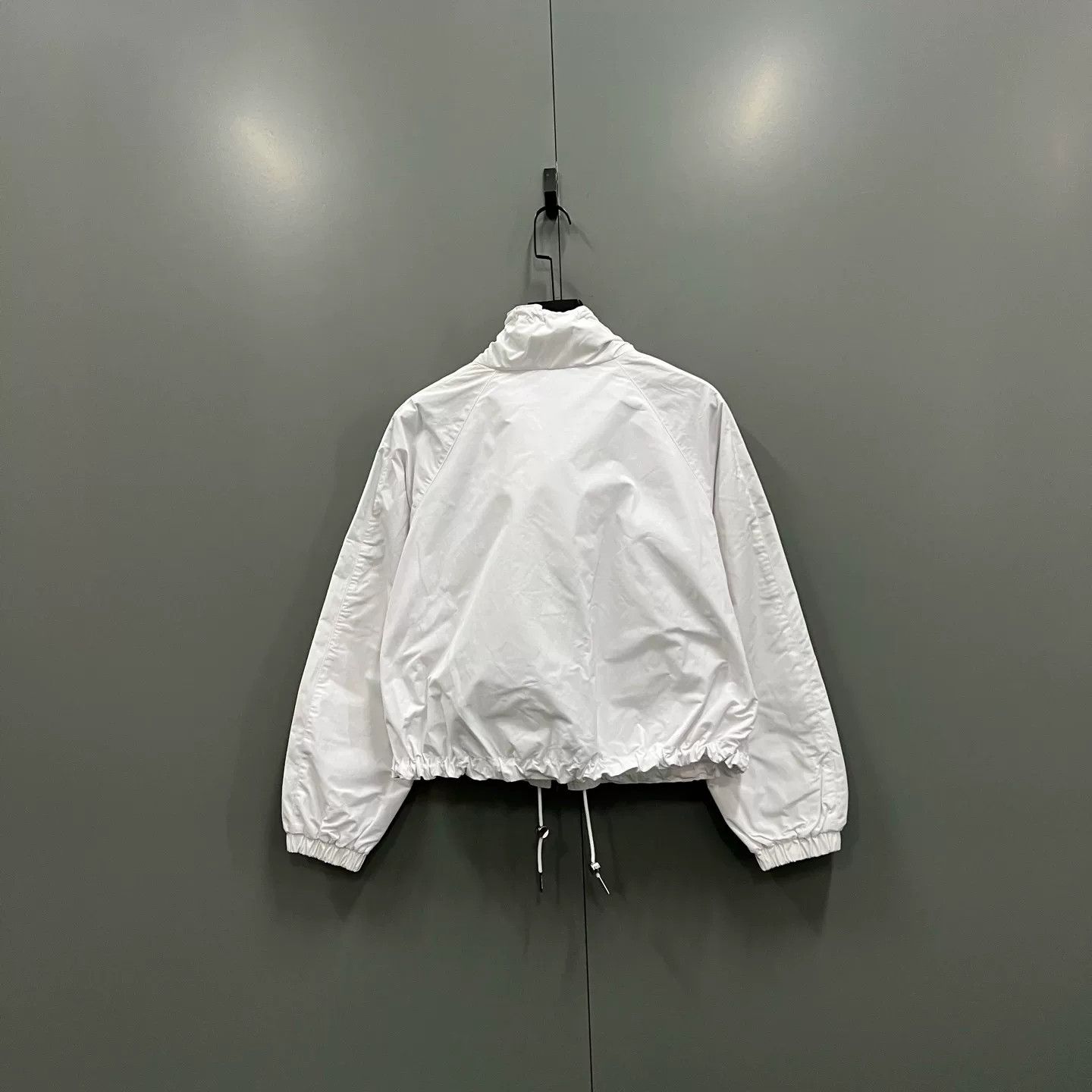 Burberry Burberry Drawstring Collar White Jacket IT 36 Size XS / US 0-2 / IT 36-38 - 3 Thumbnail