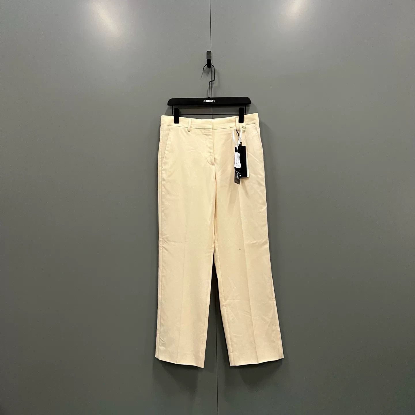 Burberry Burberry Beige Virgin Wool Casual Pants Size 32 Size US 32 / EU 48 - 2 Thumbnail