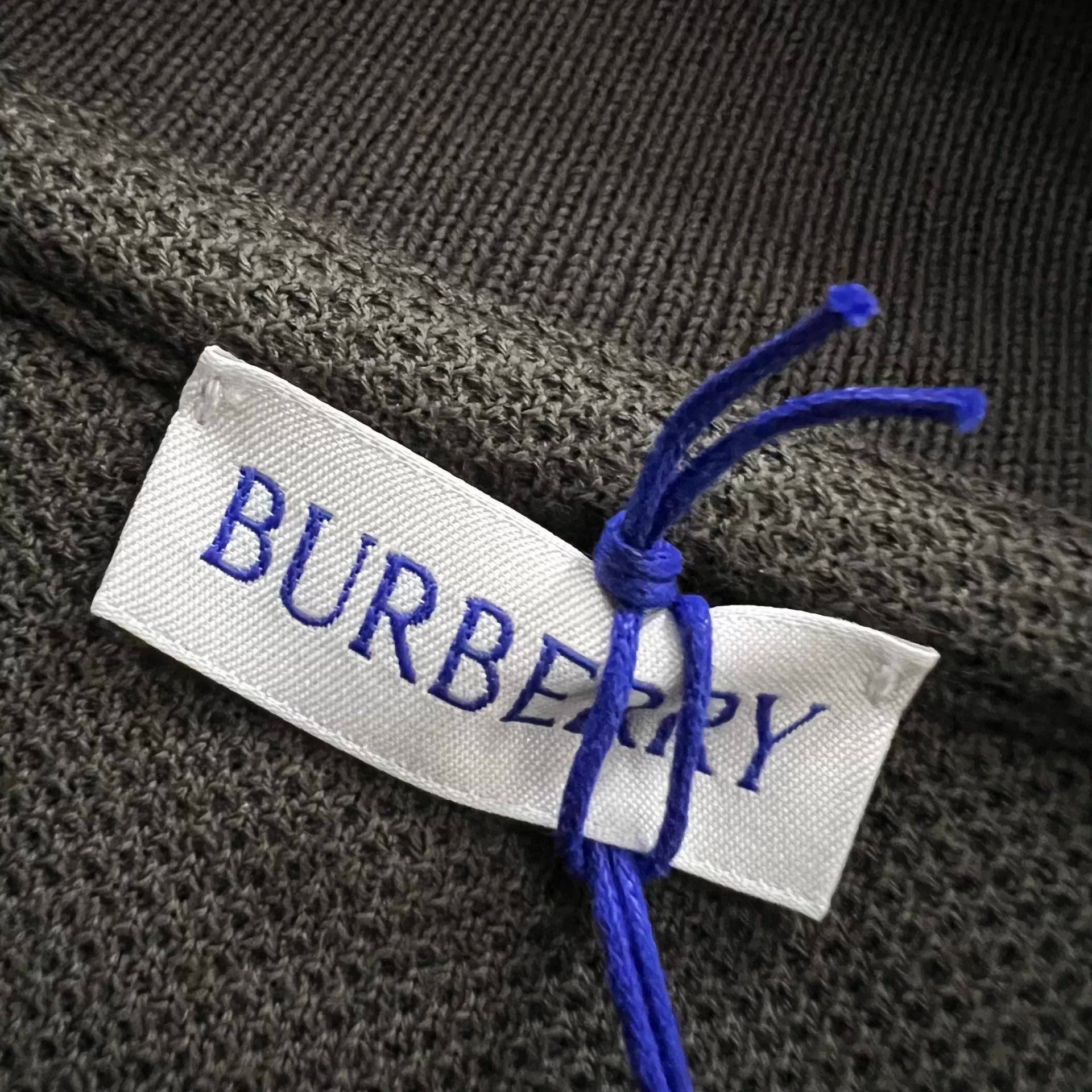 Burberry Burberry EKD Knight Embroidered Long Sleeve Polo M Size US M / EU 48-50 / 2 - 4 Thumbnail
