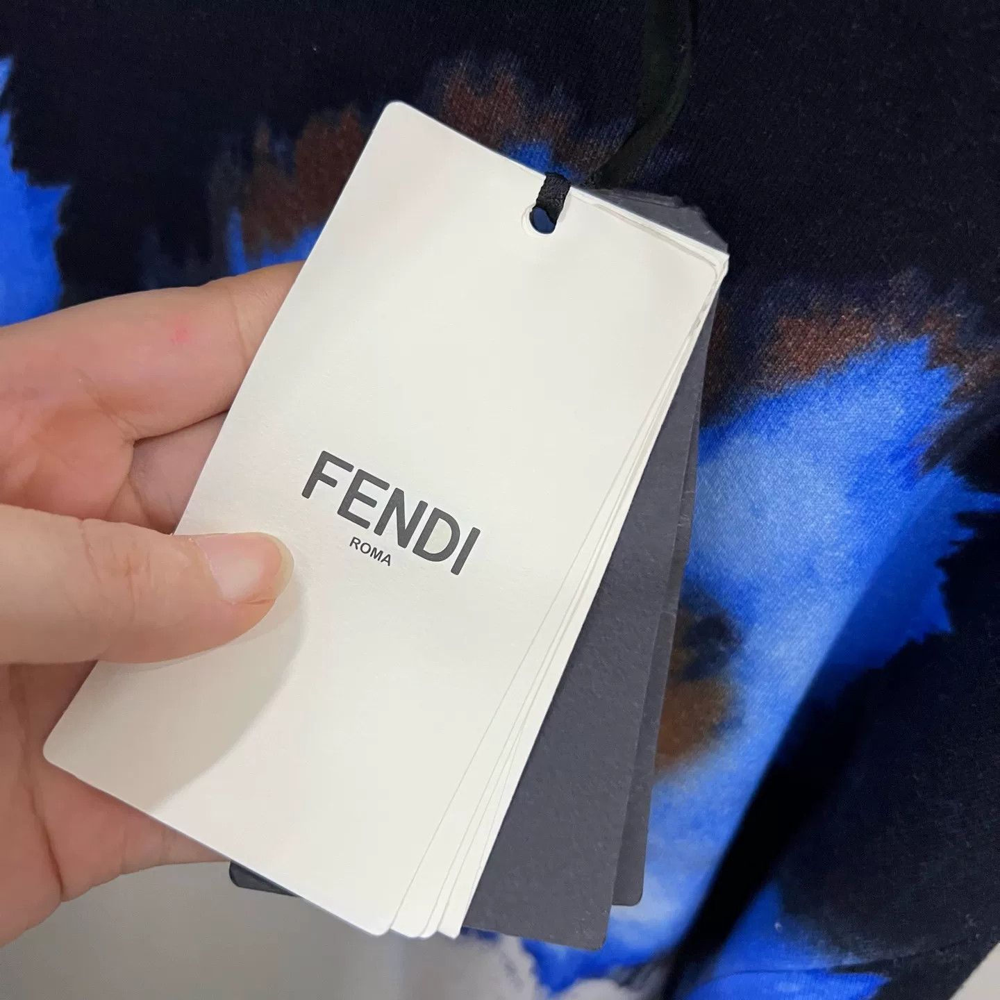 Fendi Fendi Gradient Ink-Wash Crewneck Sweatshirt S Size US S / EU 44-46 / 1 - 6 Thumbnail
