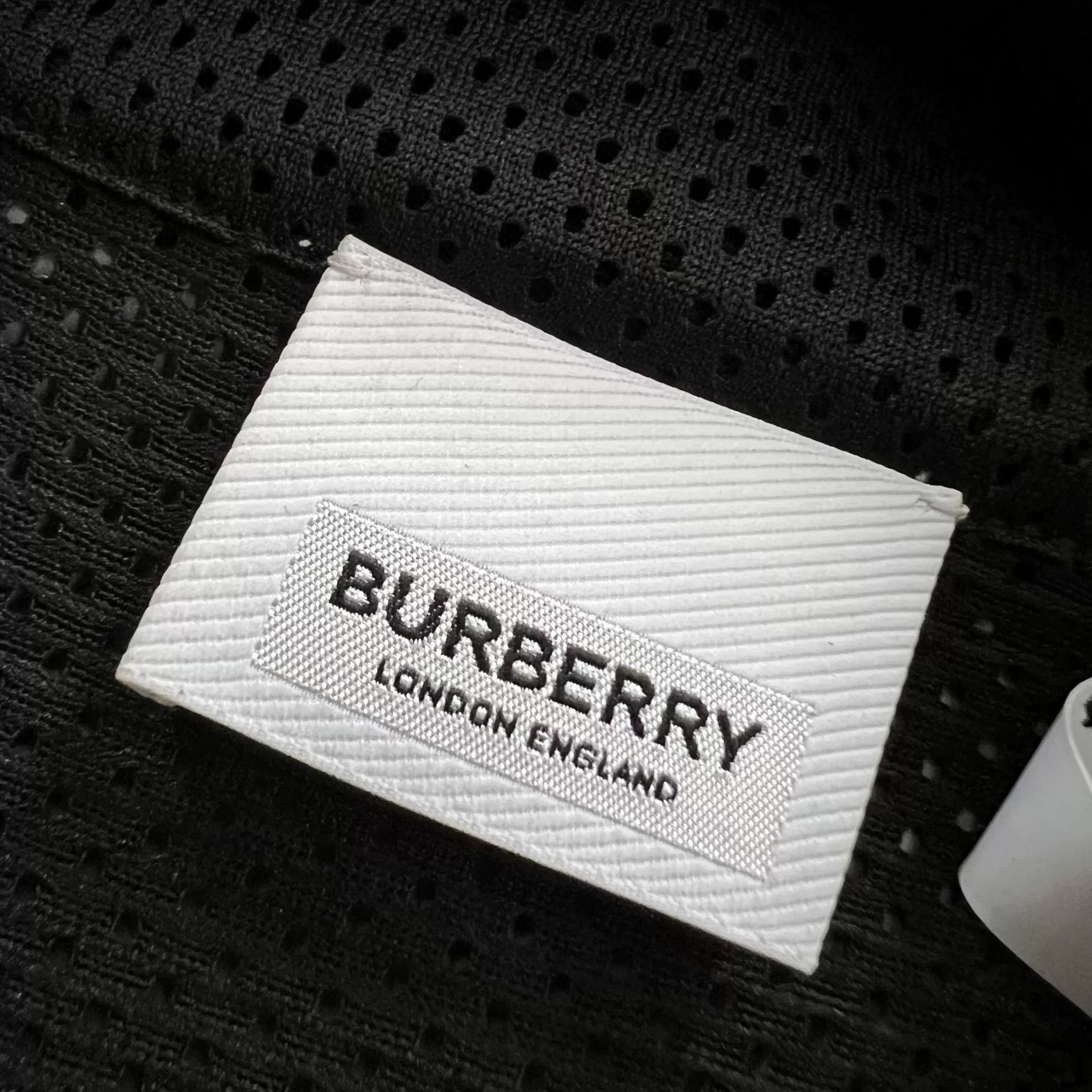 Burberry Burberry Embroidered Mesh Short Sleeve Shirt XS Size US XS / EU 42 / 0 - 4 Thumbnail