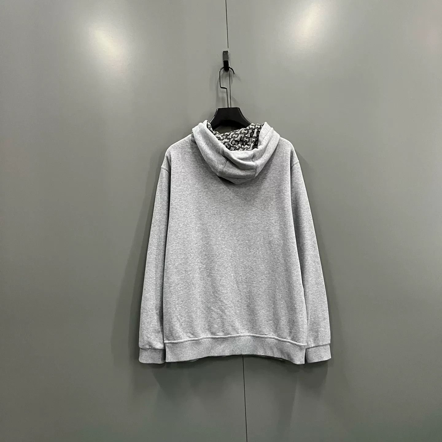 Burberry Burberry Gray Logo Print Hoodie L Size US L / EU 52-54 / 3 - 3 Thumbnail