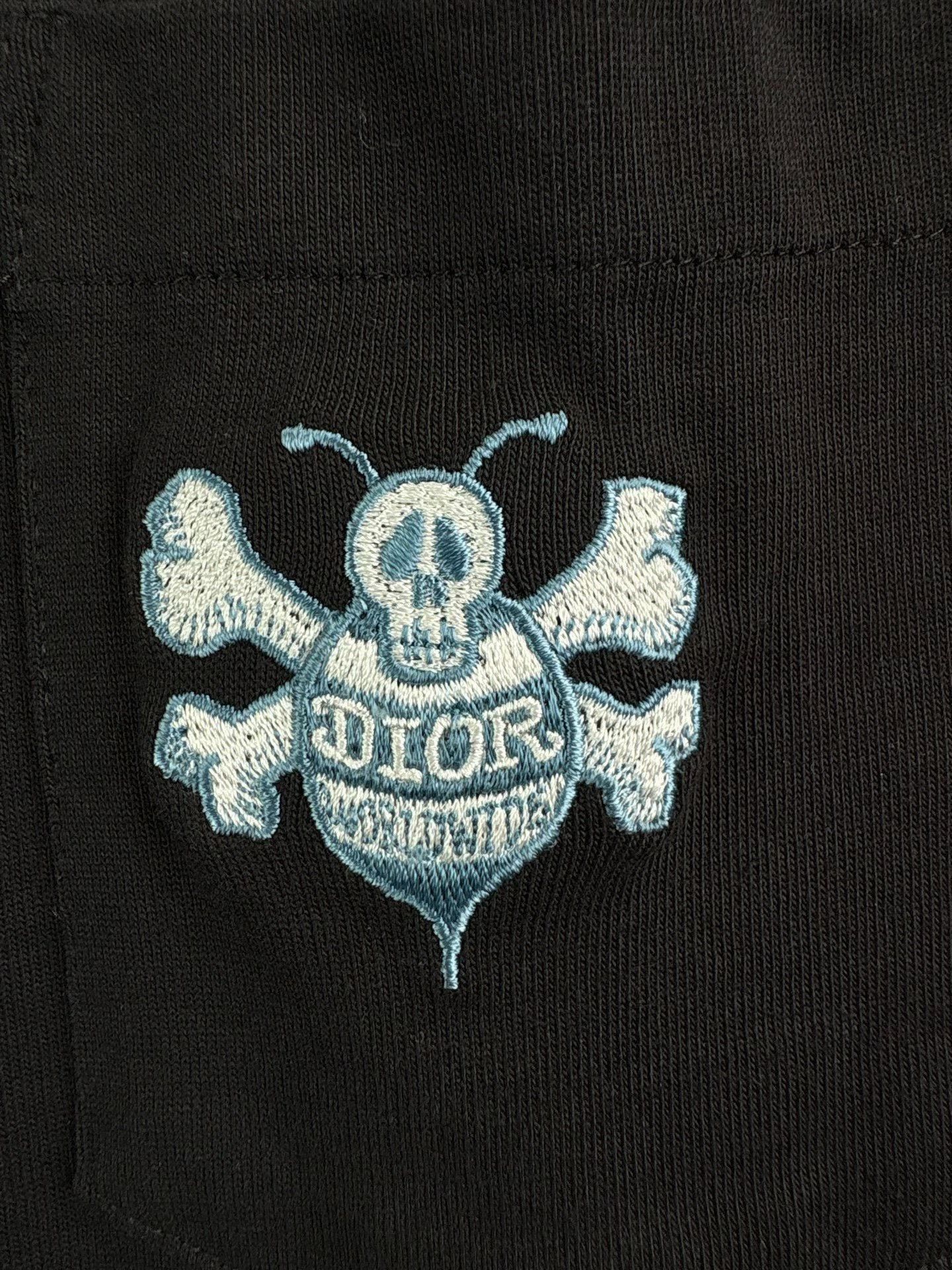Dior Dior x Stussy Bee Embroidery Pocket T-Shirt L Size US L / EU 52-54 / 3 - 4 Thumbnail