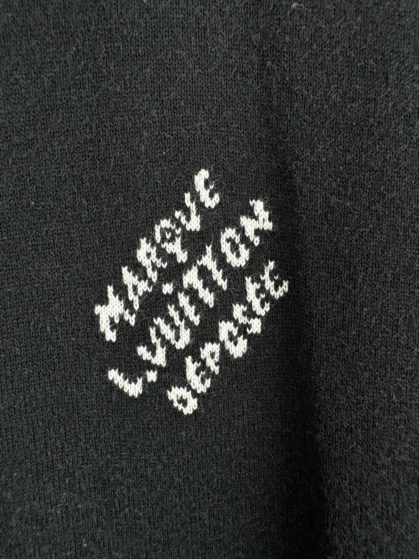 Louis Vuitton Louis Vuitton Logo Sleeve T-Shirt US L Size US L / EU 52-54 / 3 - 4 Thumbnail