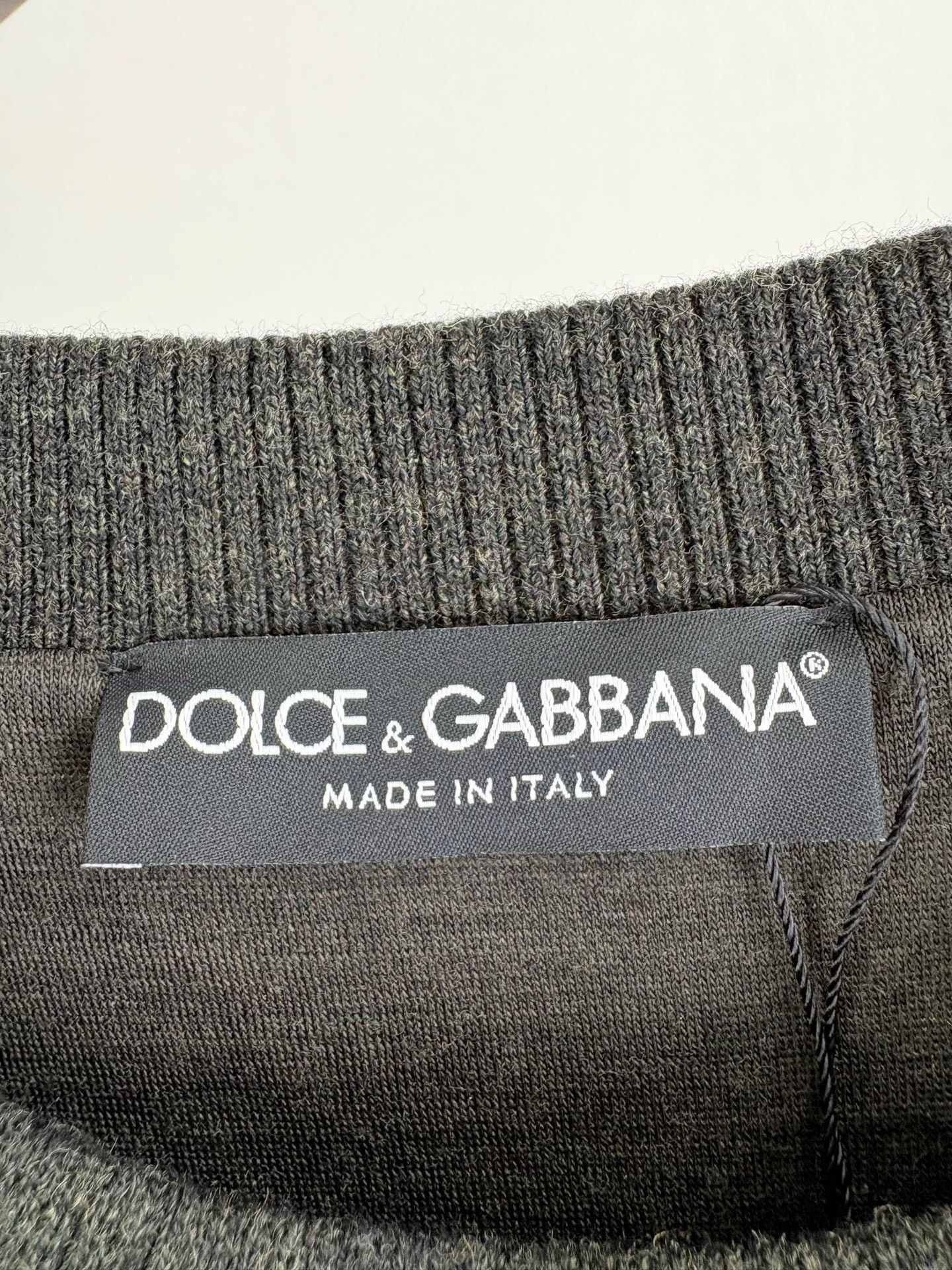 Dolce & Gabbana Dolce & Gabbana Embroidered Camo Sweatshirt 46 Size US S / EU 44-46 / 1 - 5 Thumbnail