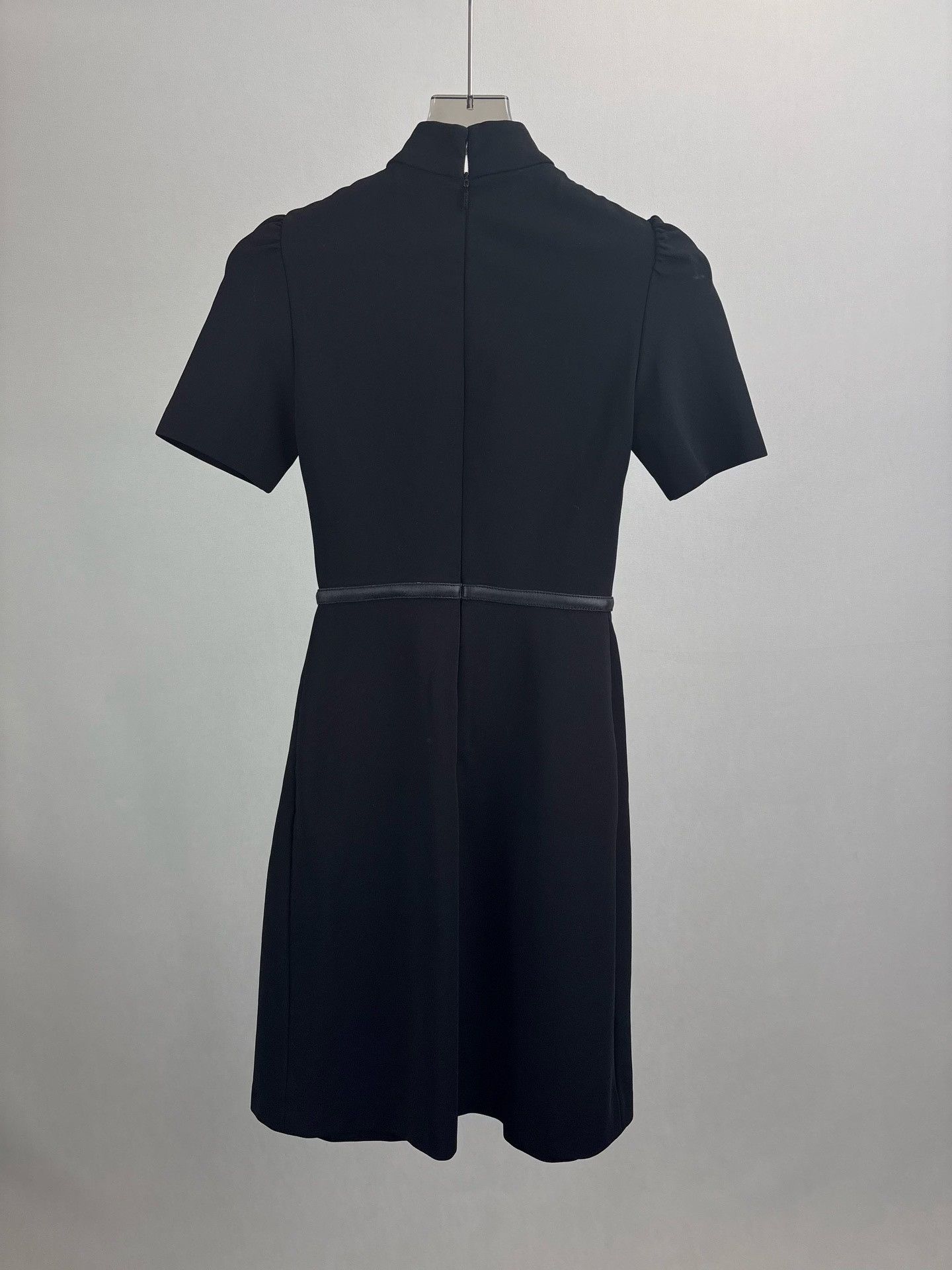 Gucci Gucci Belted Horsebit Mini Dress XS Size XS / US 0-2 / IT 36-38 - 3 Thumbnail