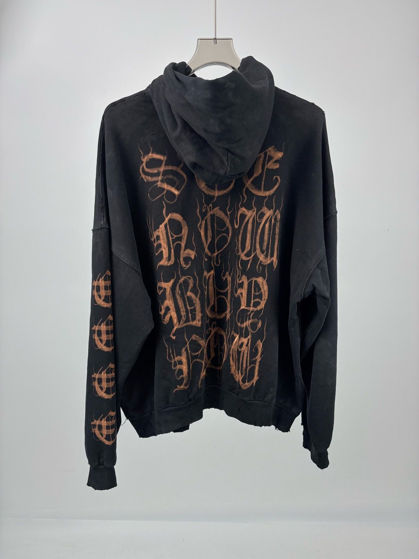 Balenciaga Balenciaga Sanskrit Distressed Mud Dye Hoodie Size 2 Size US M / EU 48-50 / 2 - 3 Thumbnail