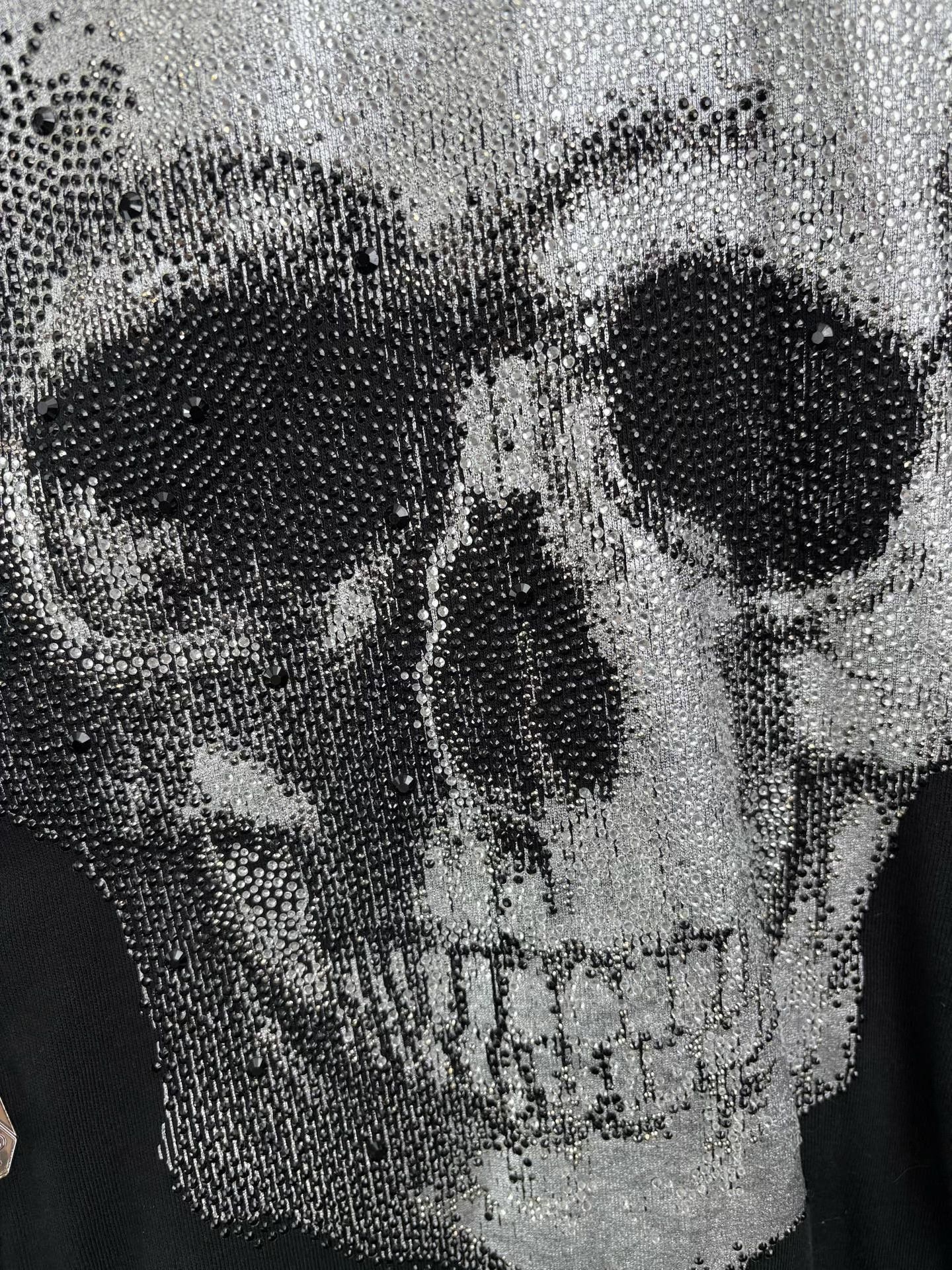 Philipp Plein Philipp Plein Rhinestone Skull Hoodie M Size US M / EU 48-50 / 2 - 3 Thumbnail