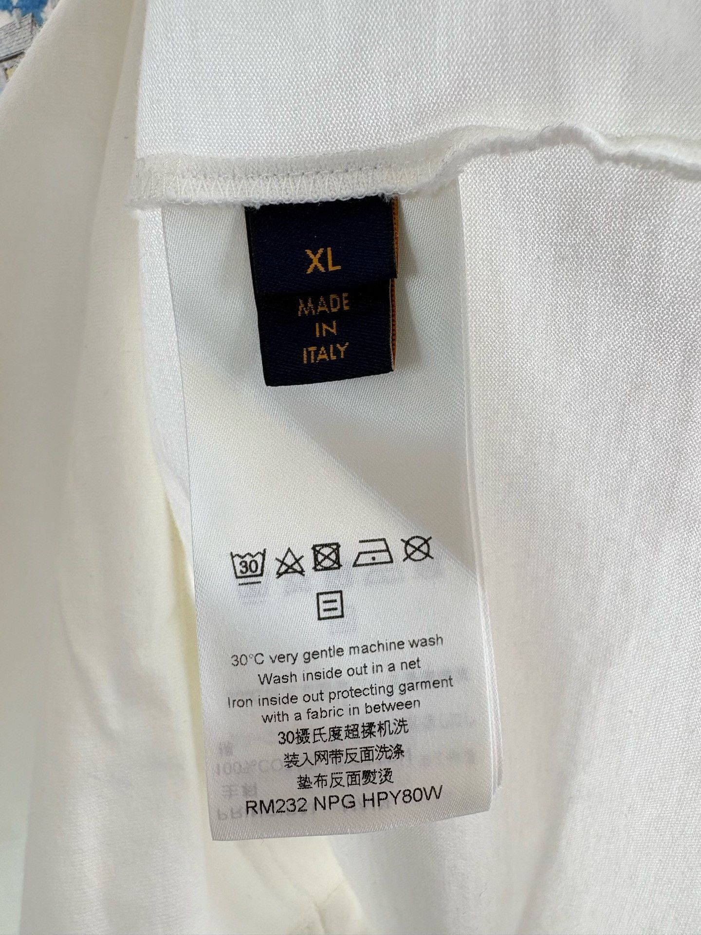 Louis Vuitton Louis Vuitton Room Graphic Graffiti T-Shirt XL Size US XL / EU 56 / 4 - 7 Thumbnail