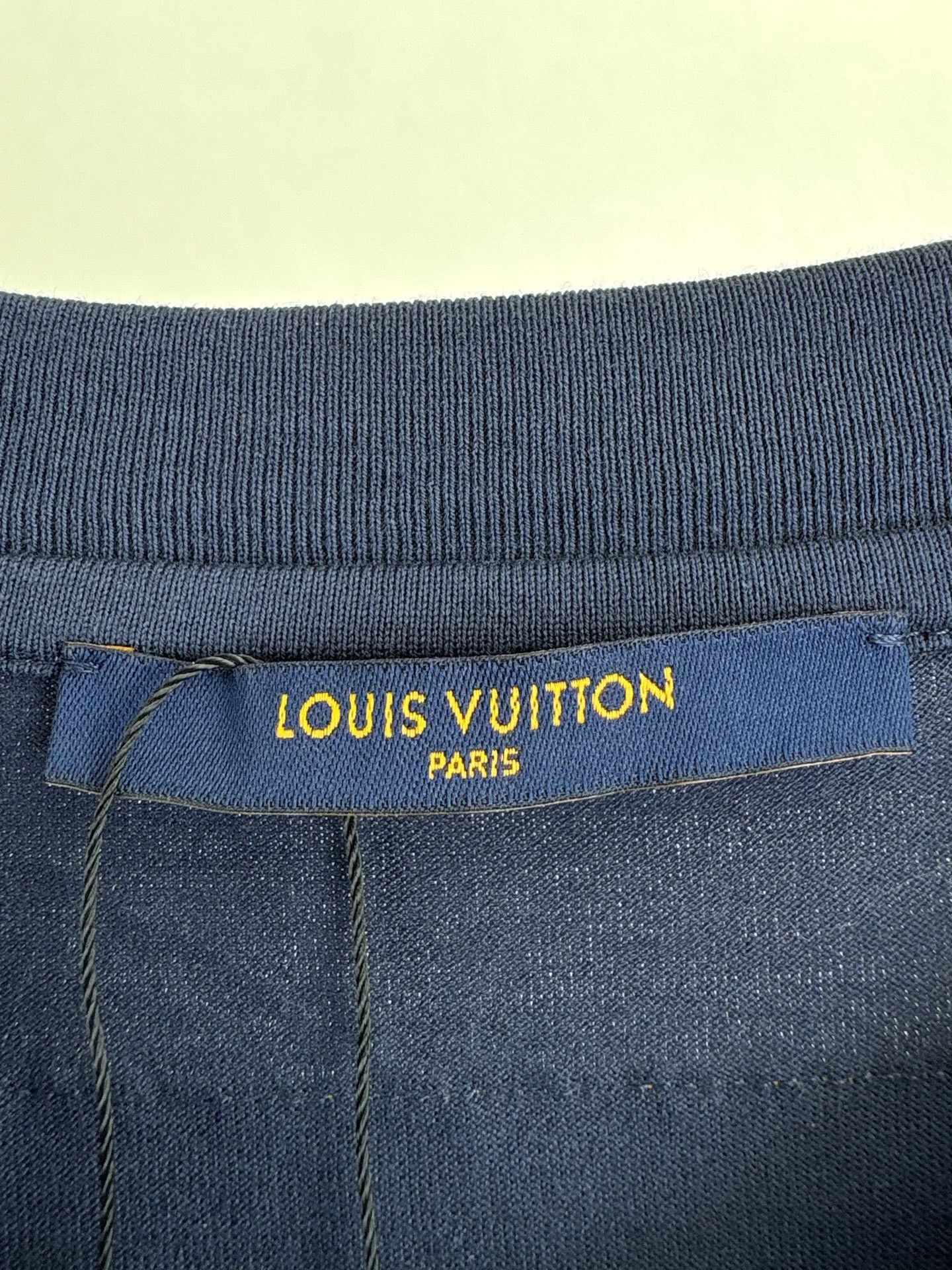 Louis Vuitton Louis Vuitton Embroidered Connect-The-Dots T-Shirt XL Size US XL / EU 56 / 4 - 6 Thumbnail