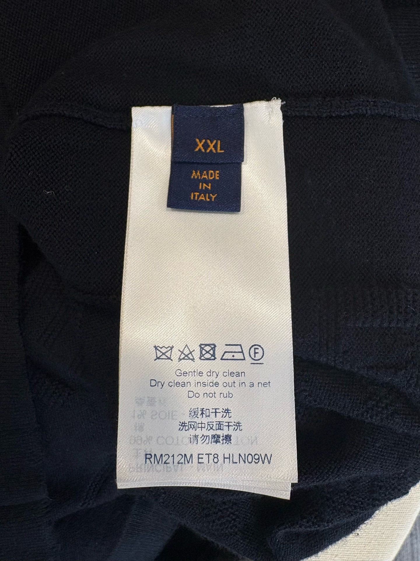 Louis Vuitton Louis Vuitton Knit Text Pattern T-Shirt XXL Size US XXL / EU 58 / 5 - 5 Thumbnail
