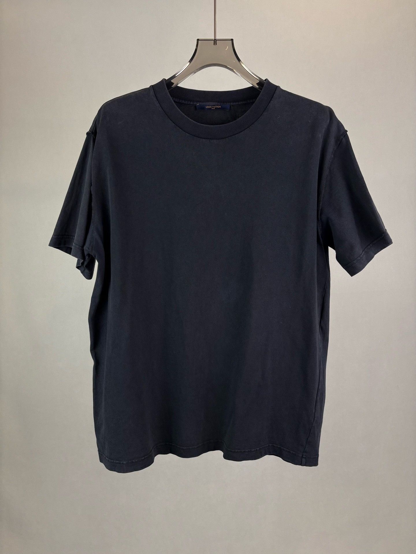 Louis Vuitton Louis Vuitton Staples Edition Graphic T-Shirt XL Size US XL / EU 56 / 4 - 2 Thumbnail