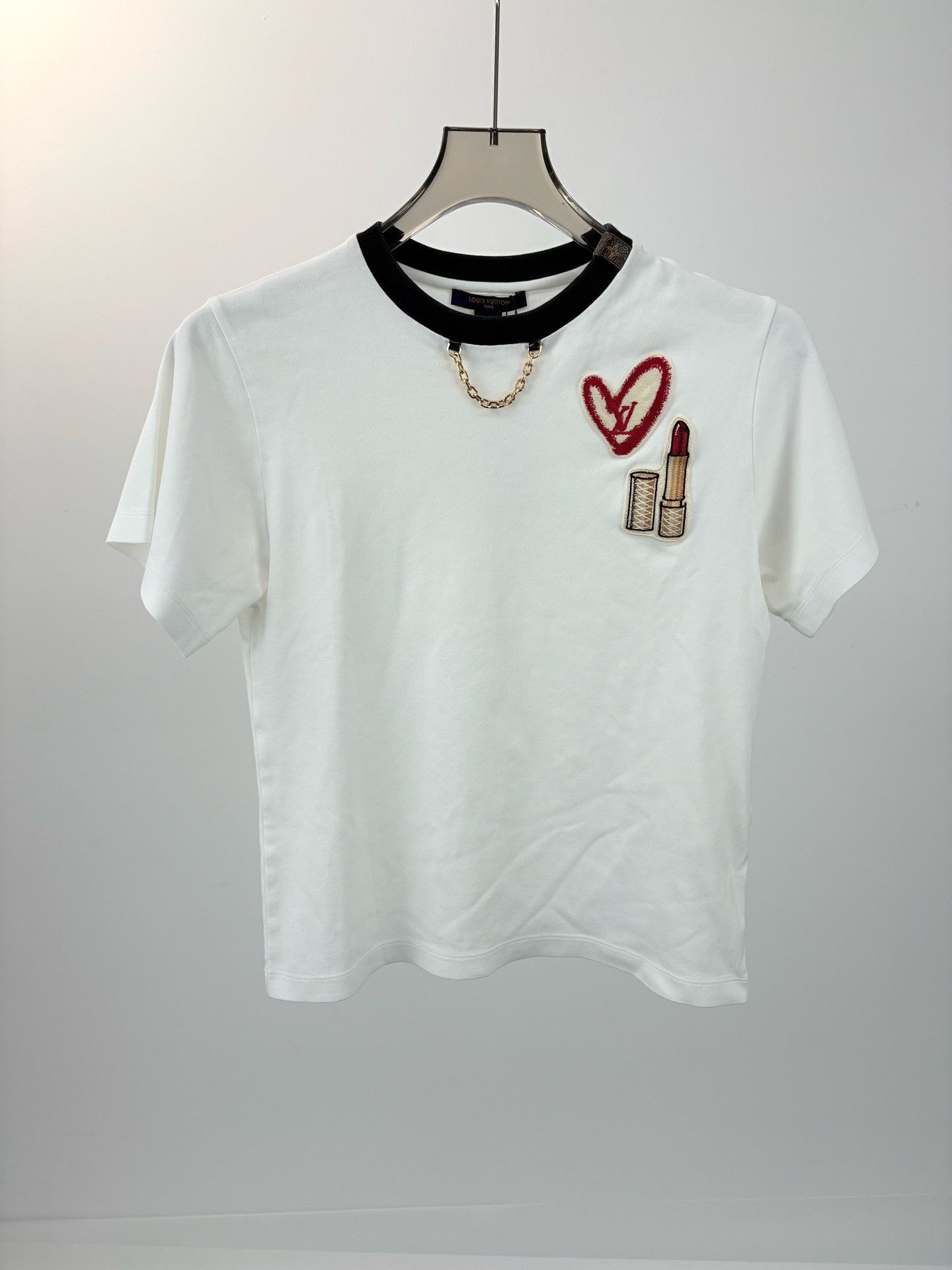 Louis Vuitton Louis Vuitton Heart Lipstick Patch T-Shirt XS Size XS / US 0-2 / IT 36-38 - 2 Thumbnail