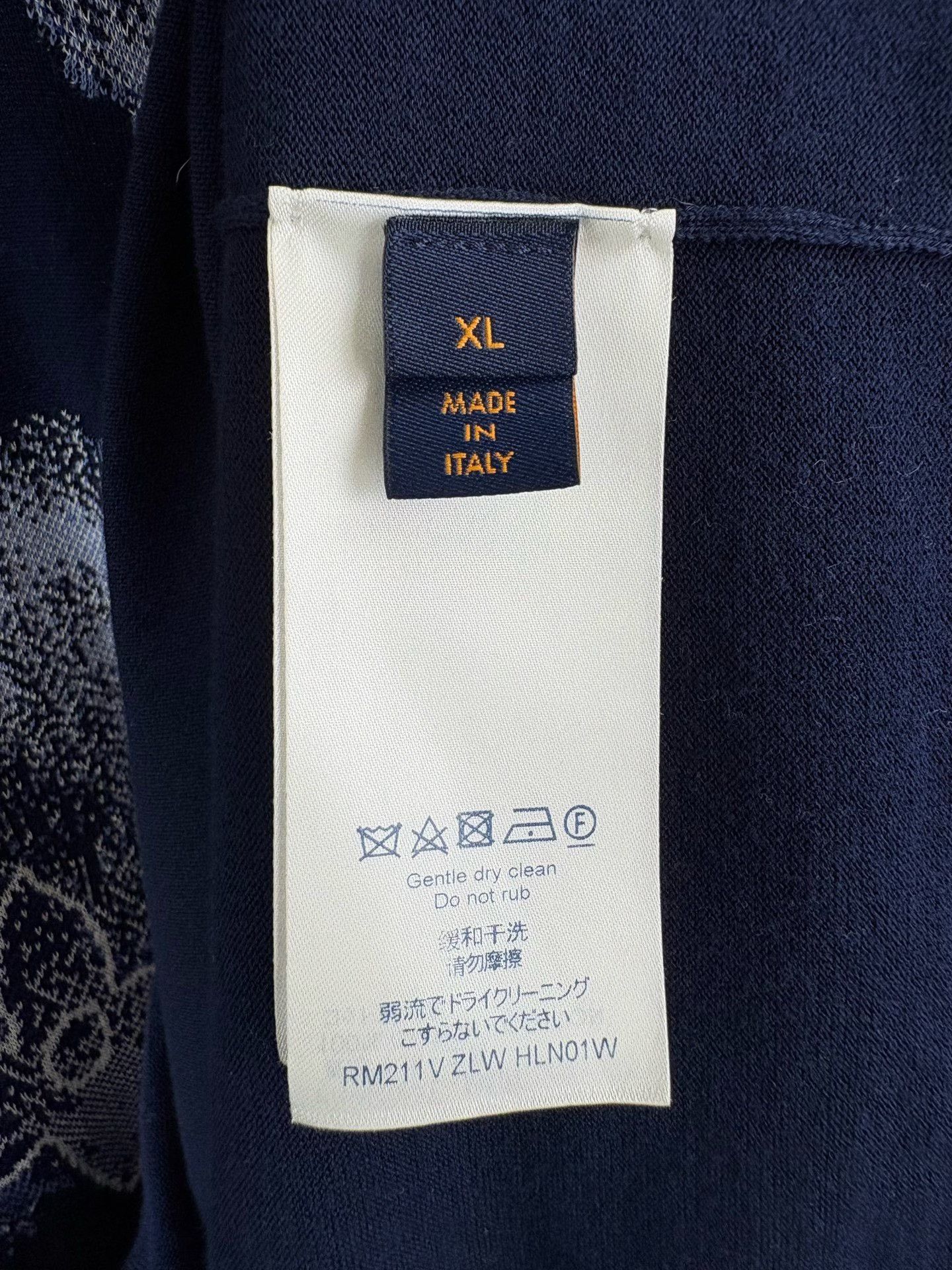 Louis Vuitton Louis Vuitton Monogram Rendered Knit T-Shirt XL Size US XL / EU 56 / 4 - 6 Thumbnail