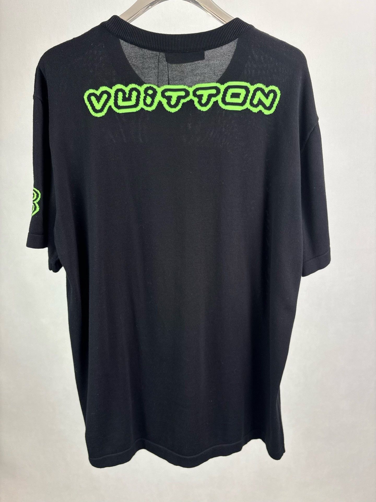 Louis Vuitton Louis Vuitton 1854 Neon Graphic T-Shirt Size L Size US L / EU 52-54 / 3 - 3 Thumbnail