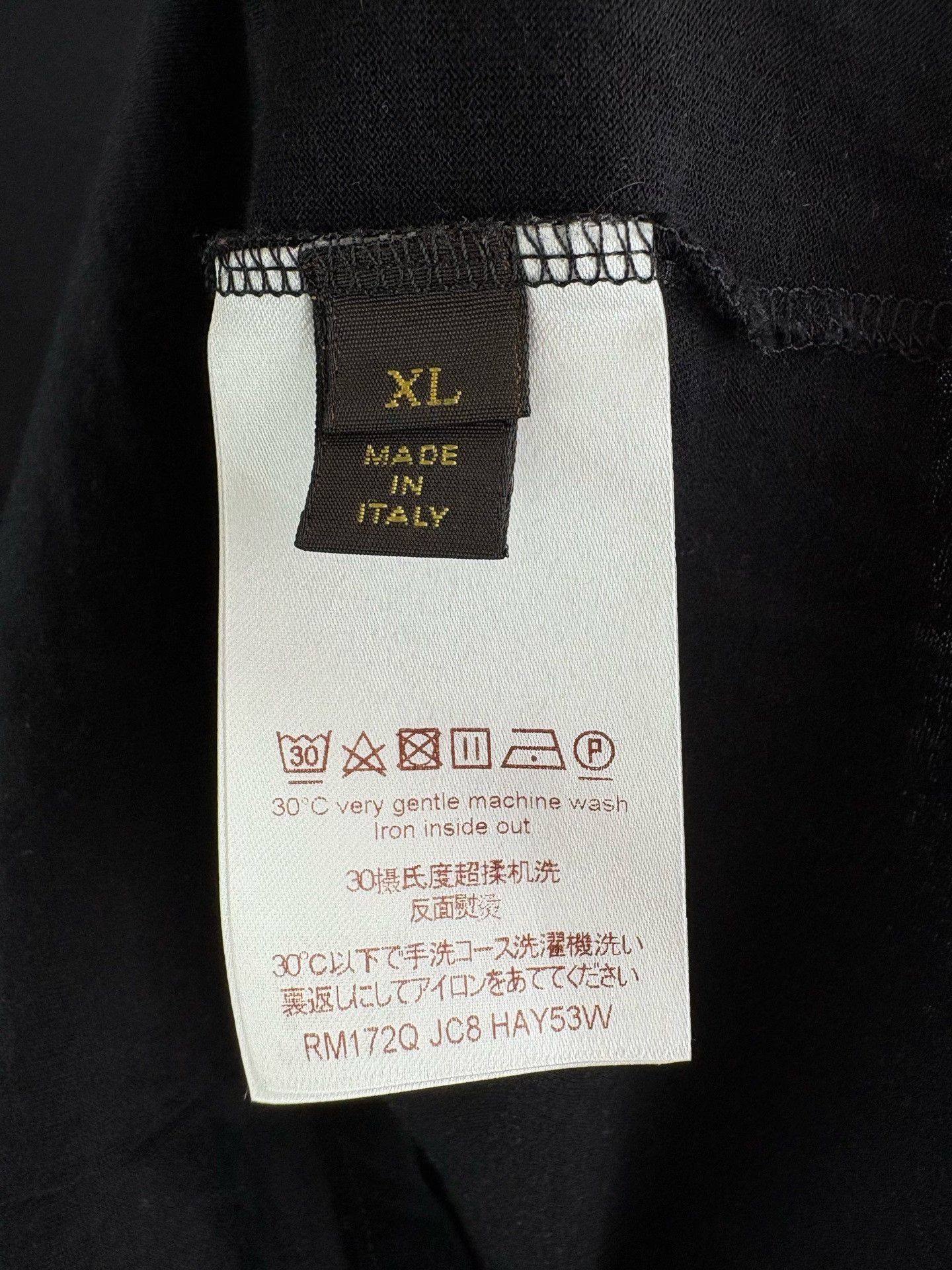 Louis Vuitton Louis Vuitton Red Logo Long Sleeve T-Shirt XL Size US XL / EU 56 / 4 - 6 Thumbnail