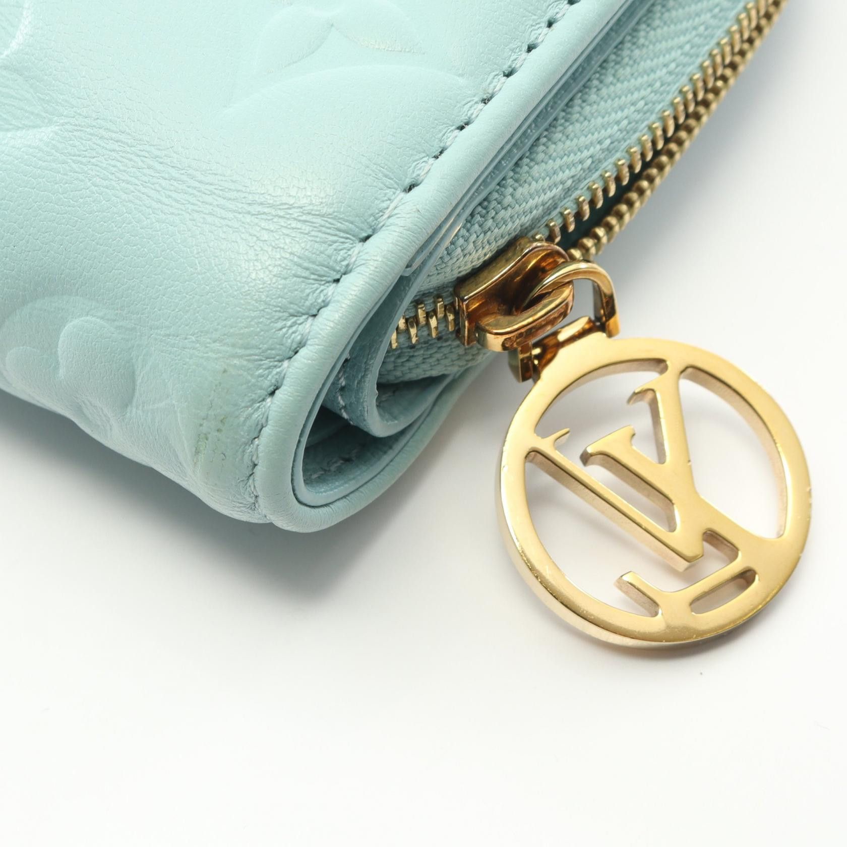 Louis Vuitton Louis Vuitton Louis Vuitton Portefeuille Lou Monogram Embossed Leather Bifold Wallet Leather Short Wallet M82265 DUTY FREE for USA Size ONE SIZE - 6 Thumbnail