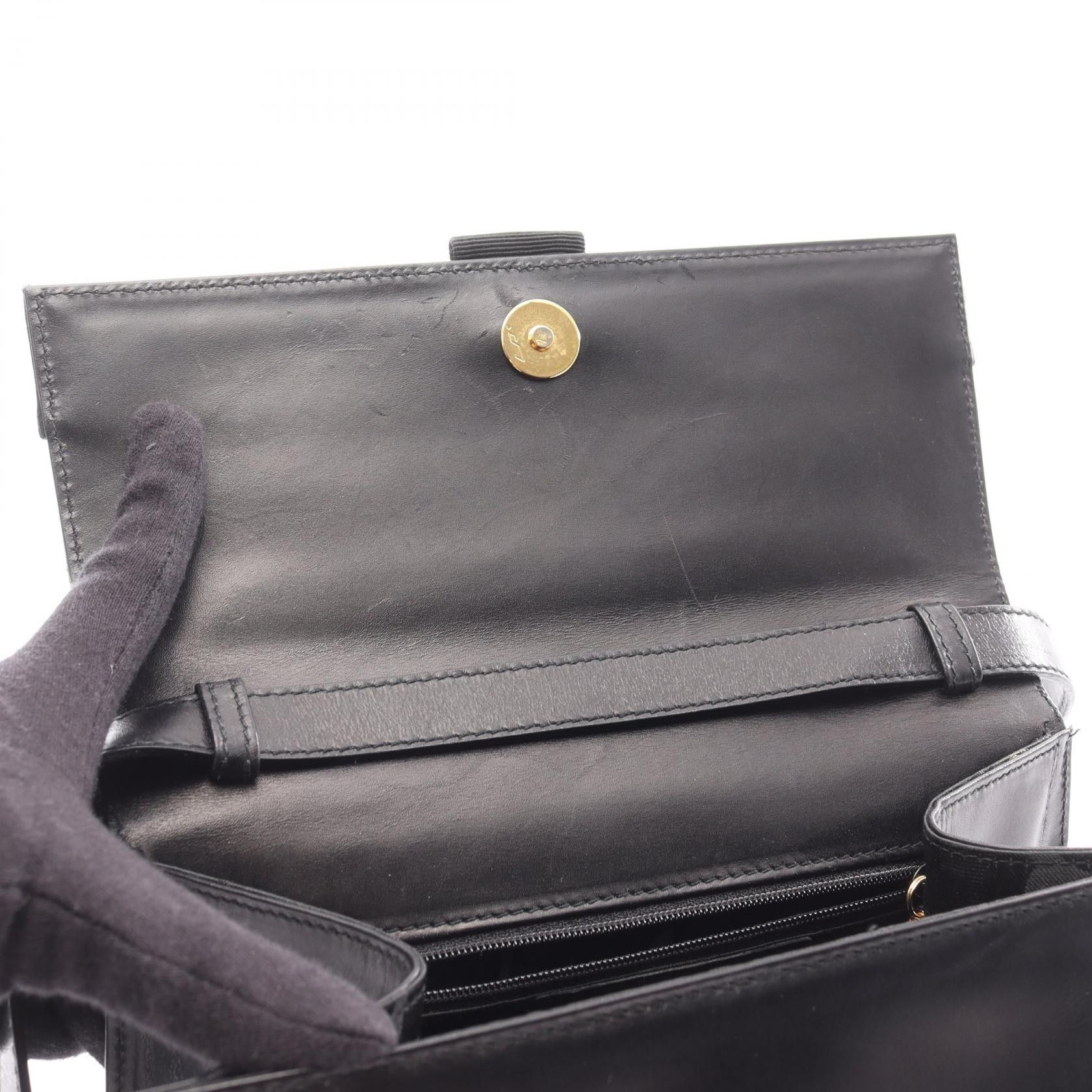 Salvatore Ferragamo Salvatore Ferragamo Salvatore Ferragamo Vara Ribbon Leather 2way Bag Leather Handbag DUTY FREE for USA Size ONE SIZE - 5 Thumbnail