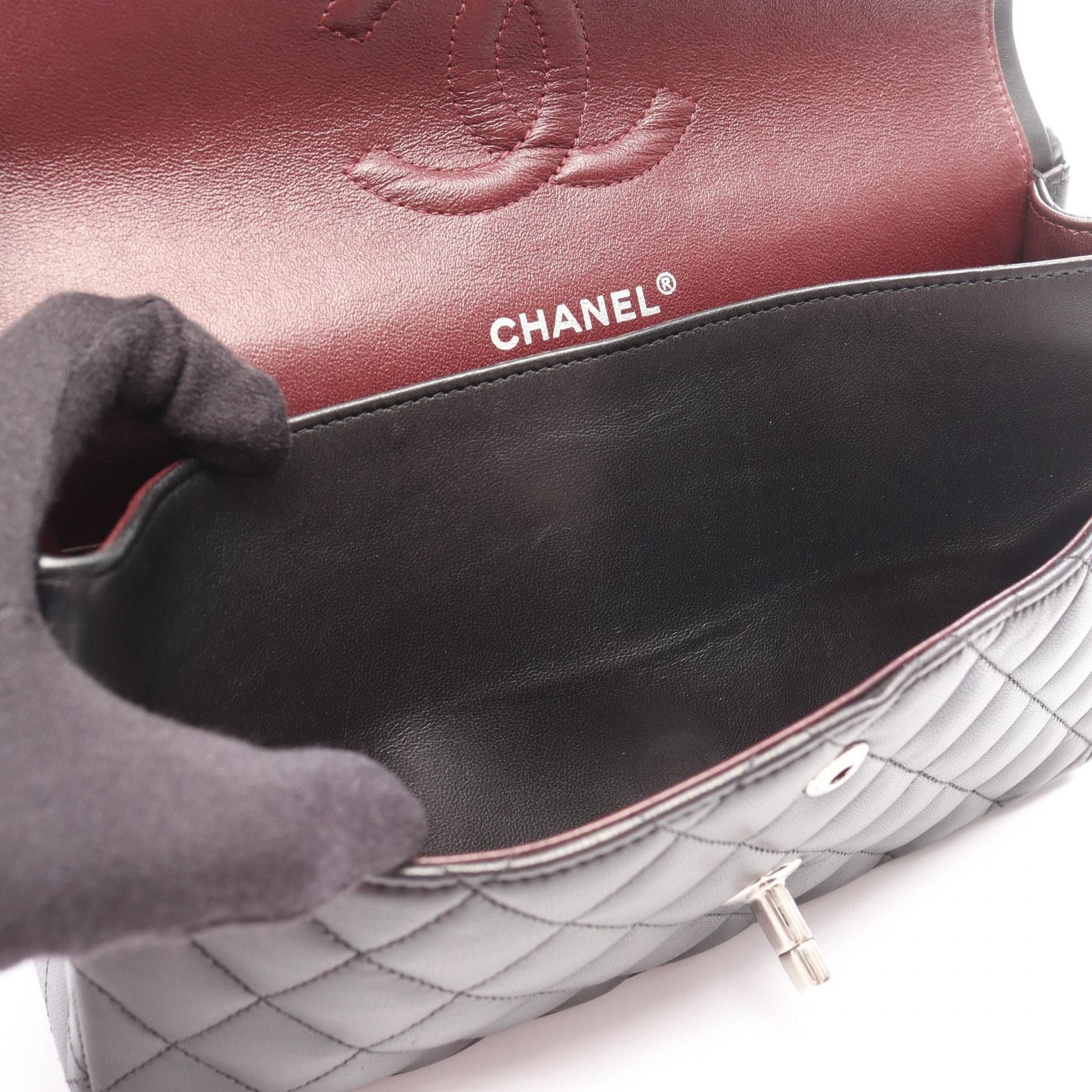 Chanel Chanel Chanel Matelasse Double Flap Leather Shoulder Bag Leather Shoulder Bag DUTY FREE for USA Size ONE SIZE - 7 Thumbnail
