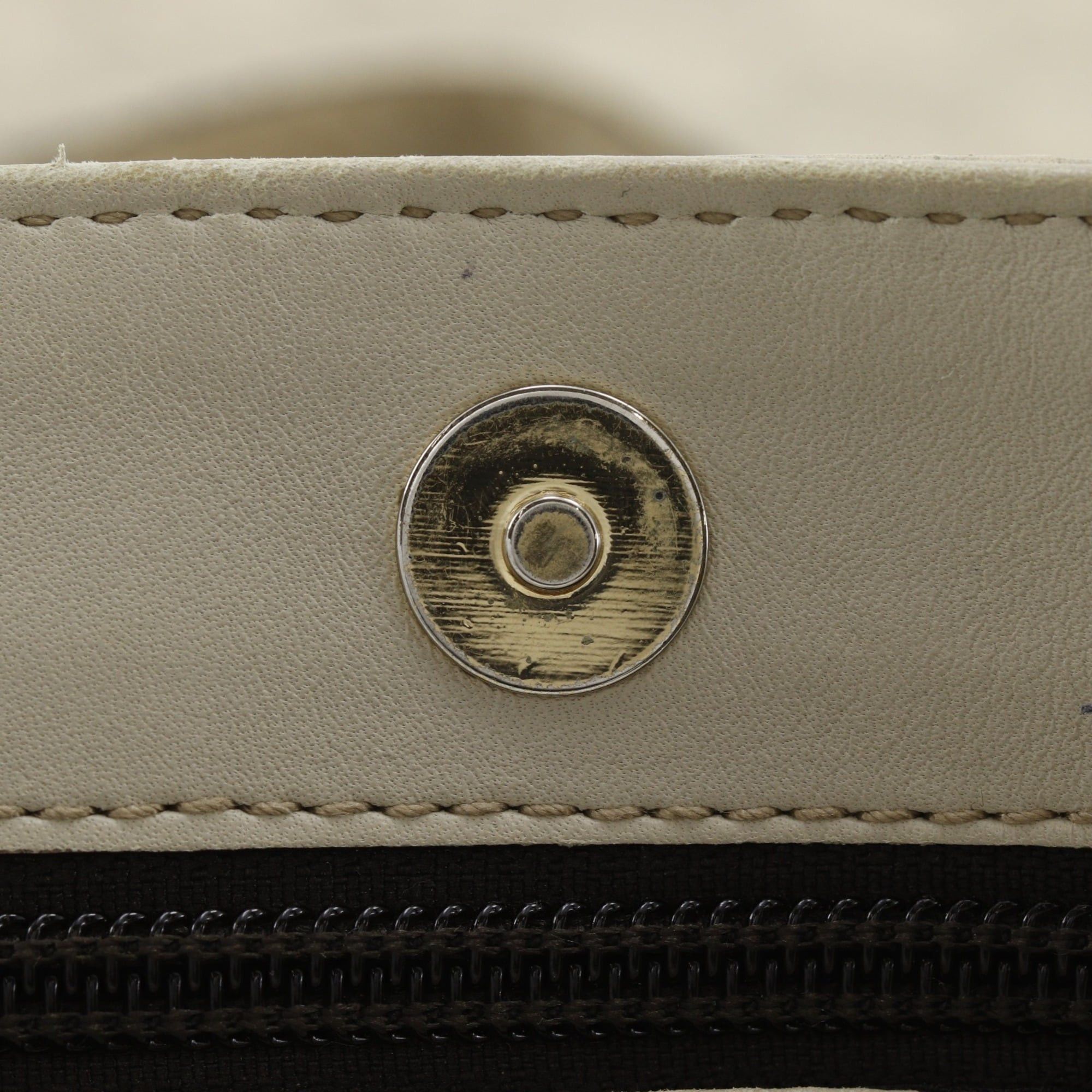 Gucci Gucci Tote Bag Handbag 272347 Shima Leather Off-White A4 Magnetic Closure Unisex Size ONE SIZE - 12 Thumbnail