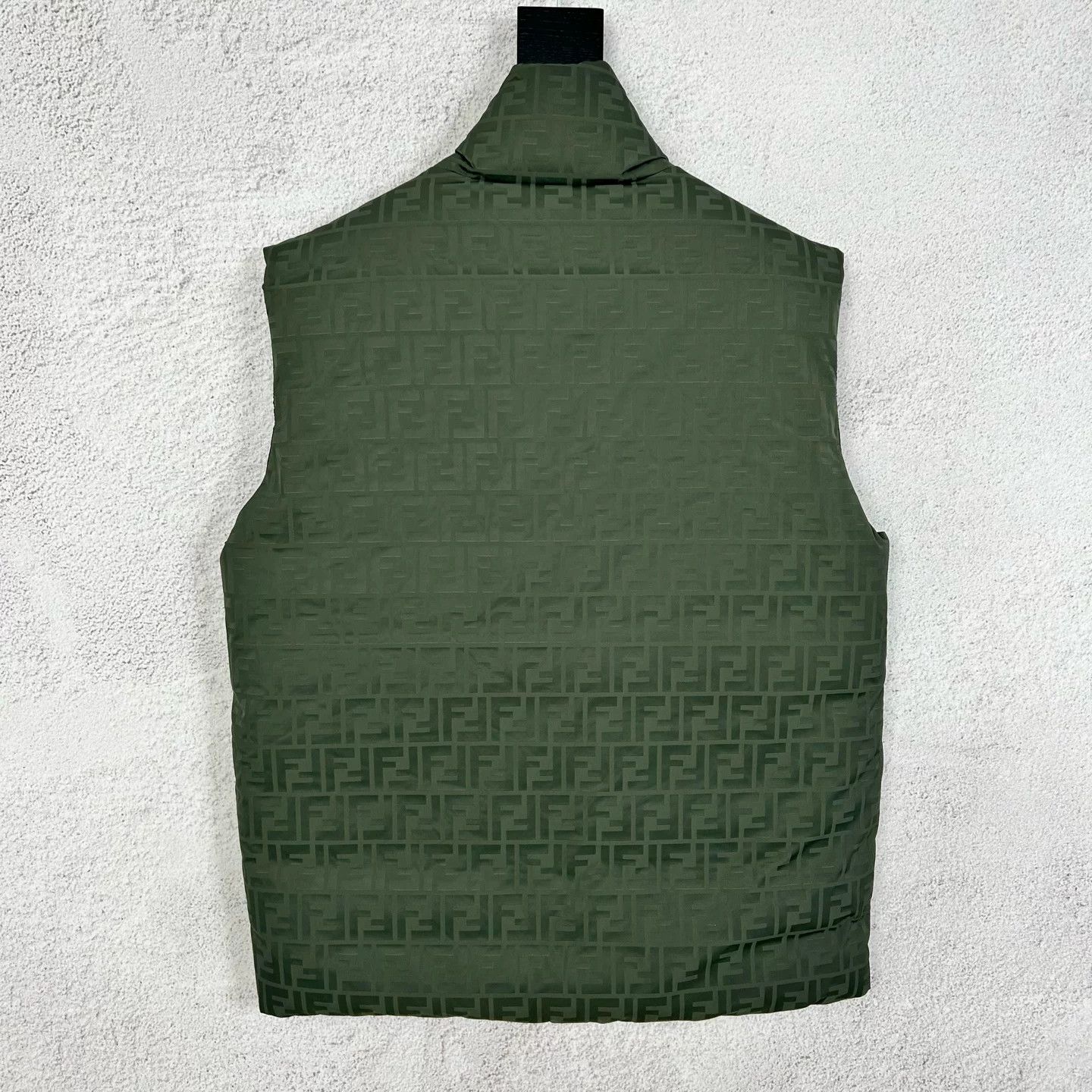 Fendi Fendi Monogram Print Double-Sided Down Vest Size US S / EU 44-46 / 1 - 2 Thumbnail