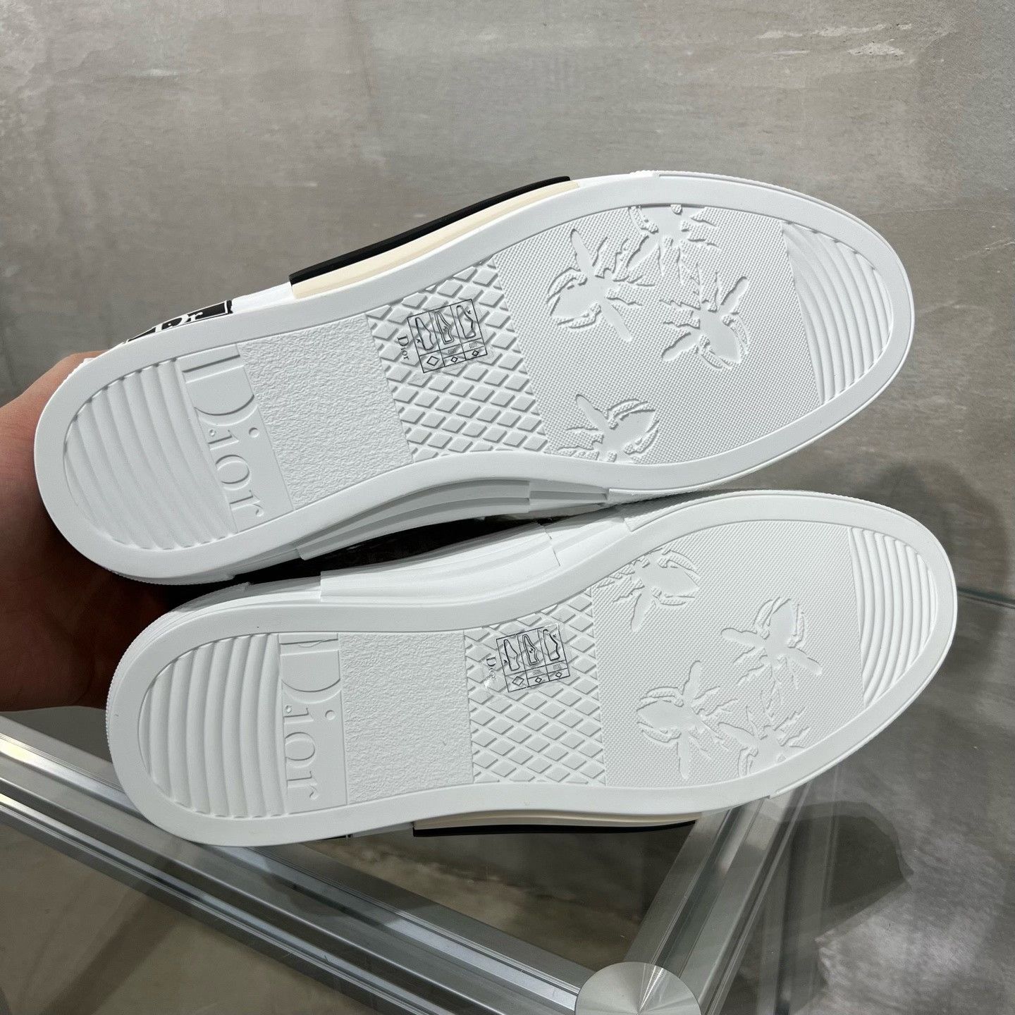 Dior Dior B23 Oblique Beige Sneakers Size US 9 / EU 42 - 7 Thumbnail