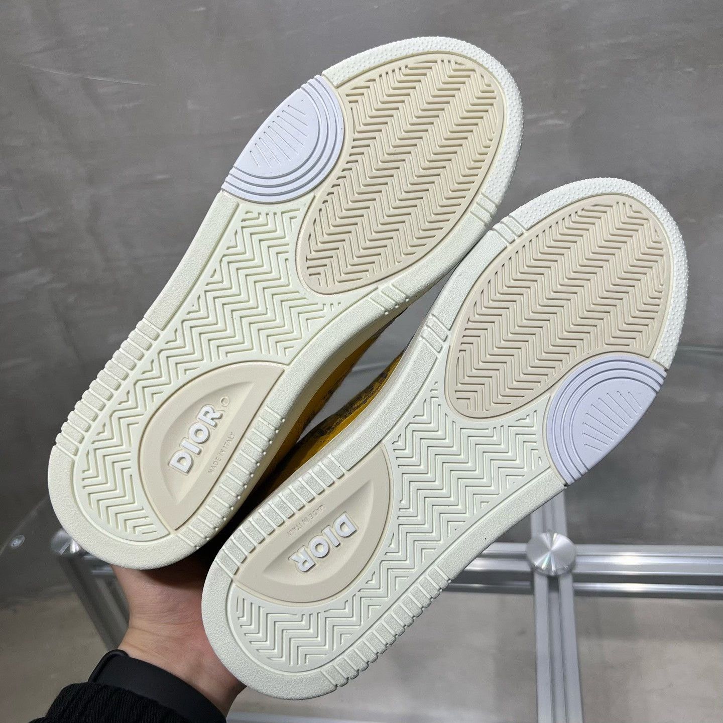 Dior DIOR B27 White Yellow Sneakers Size US 9 / EU 42 - 7 Thumbnail