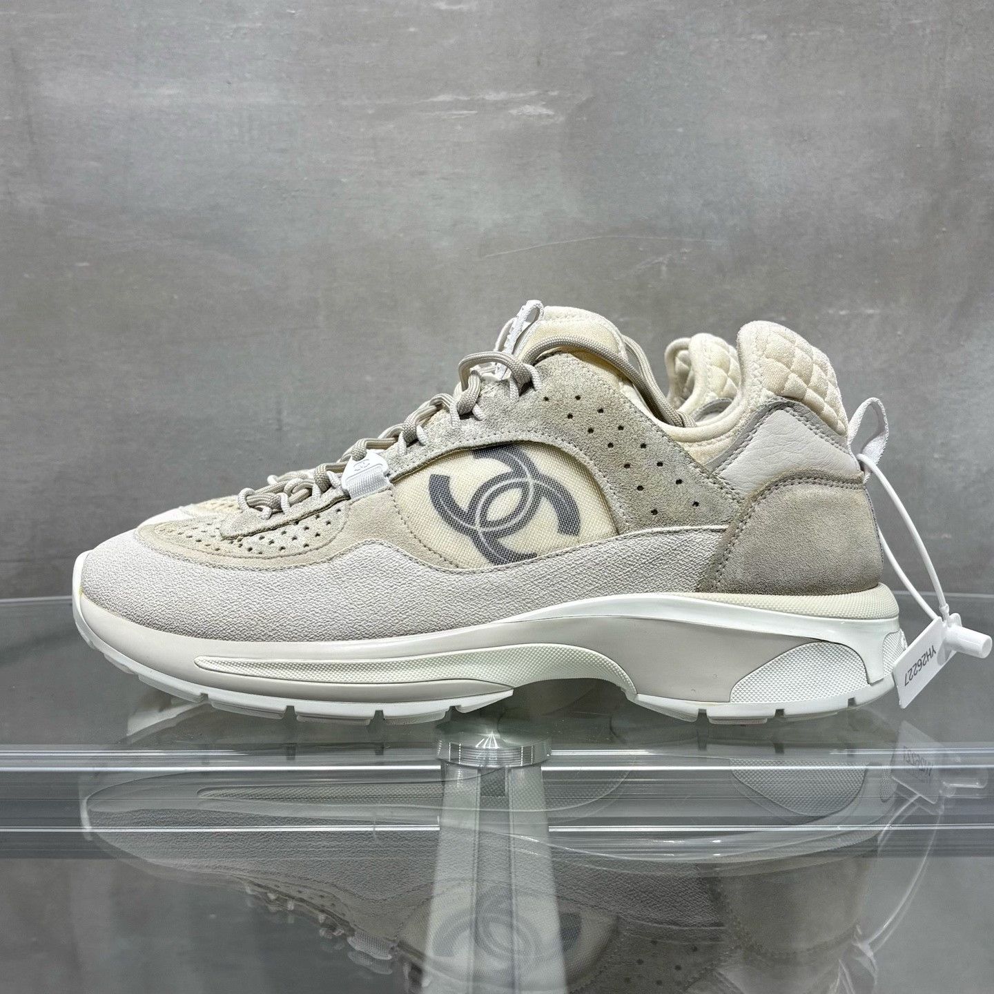 Chanel Chanel Double C Beige Sports Casual Shoes Size US 8 / EU 41 - 3 Thumbnail