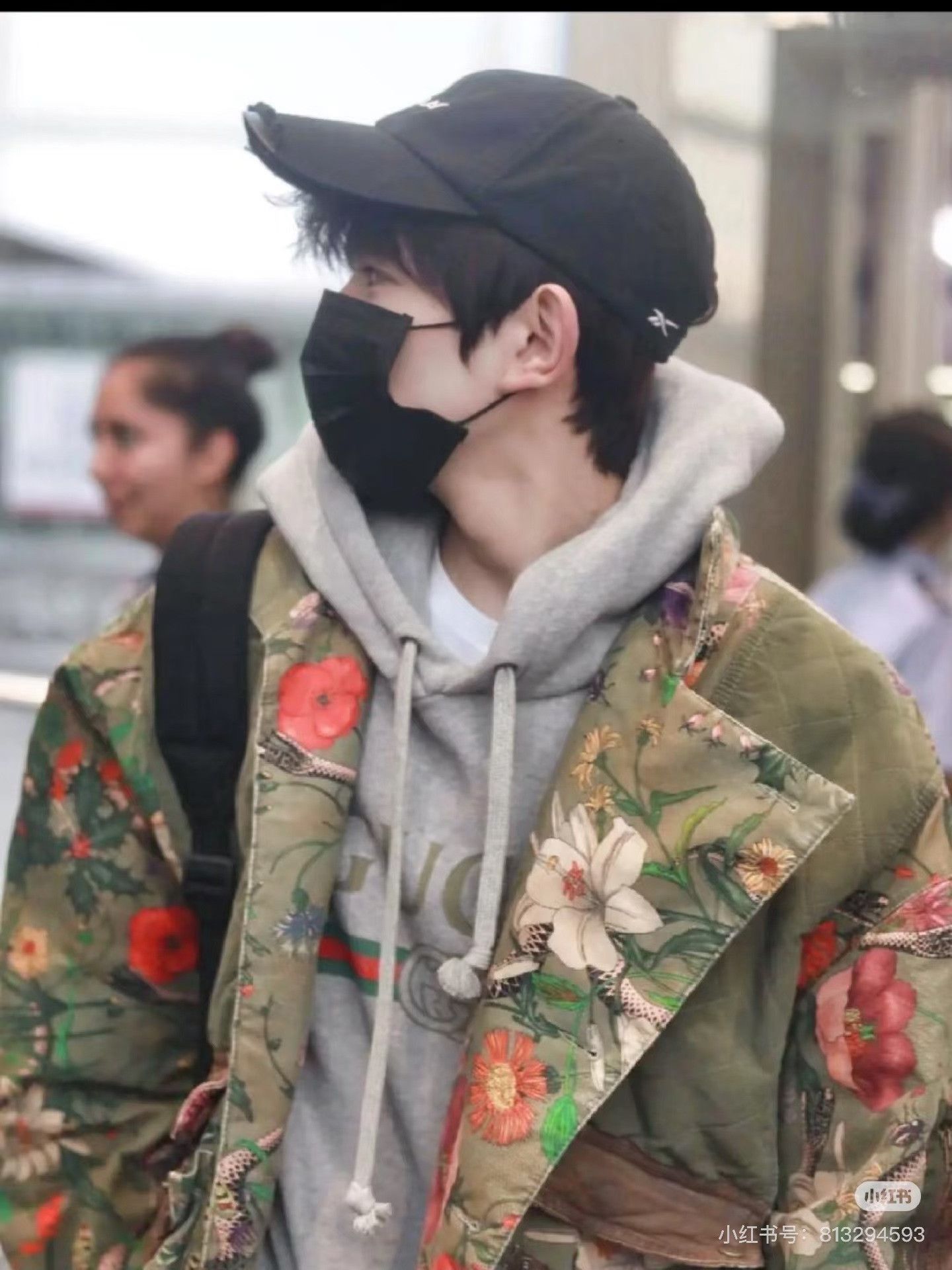 Gucci Gucci Military Green Floral Coat Size US M / EU 48-50 / 2 - 5 Thumbnail