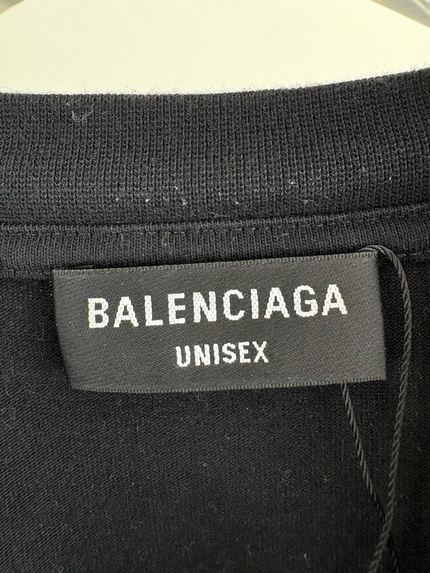 Balenciaga Balenciaga Graffiti Drip Logo T-Shirt Size L Size US L / EU 52-54 / 3 - 5 Thumbnail