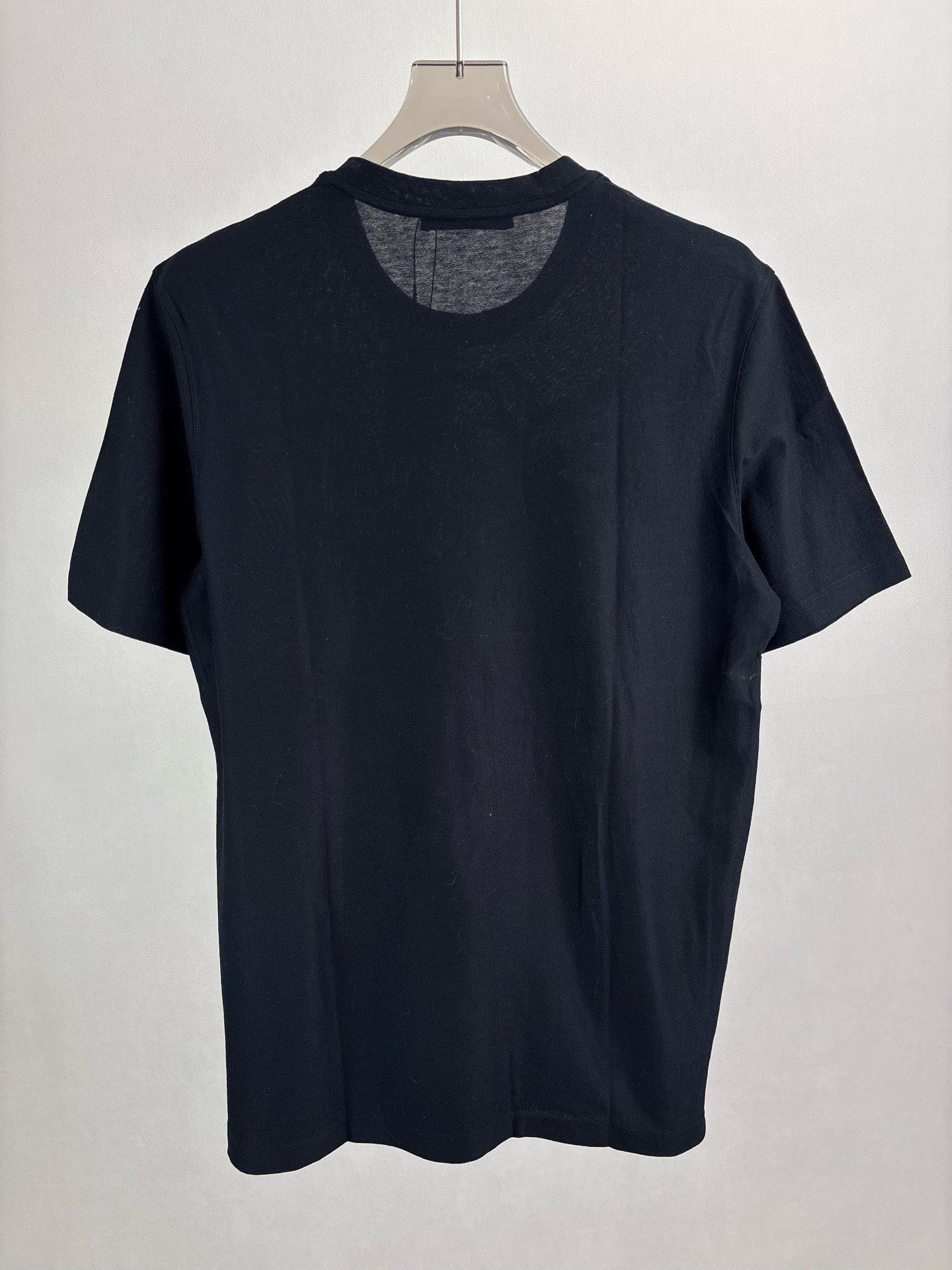 Louis Vuitton Louis Vuitton Panther Flocked T-Shirt Size XL Size US XL / EU 56 / 4 - 3 Thumbnail